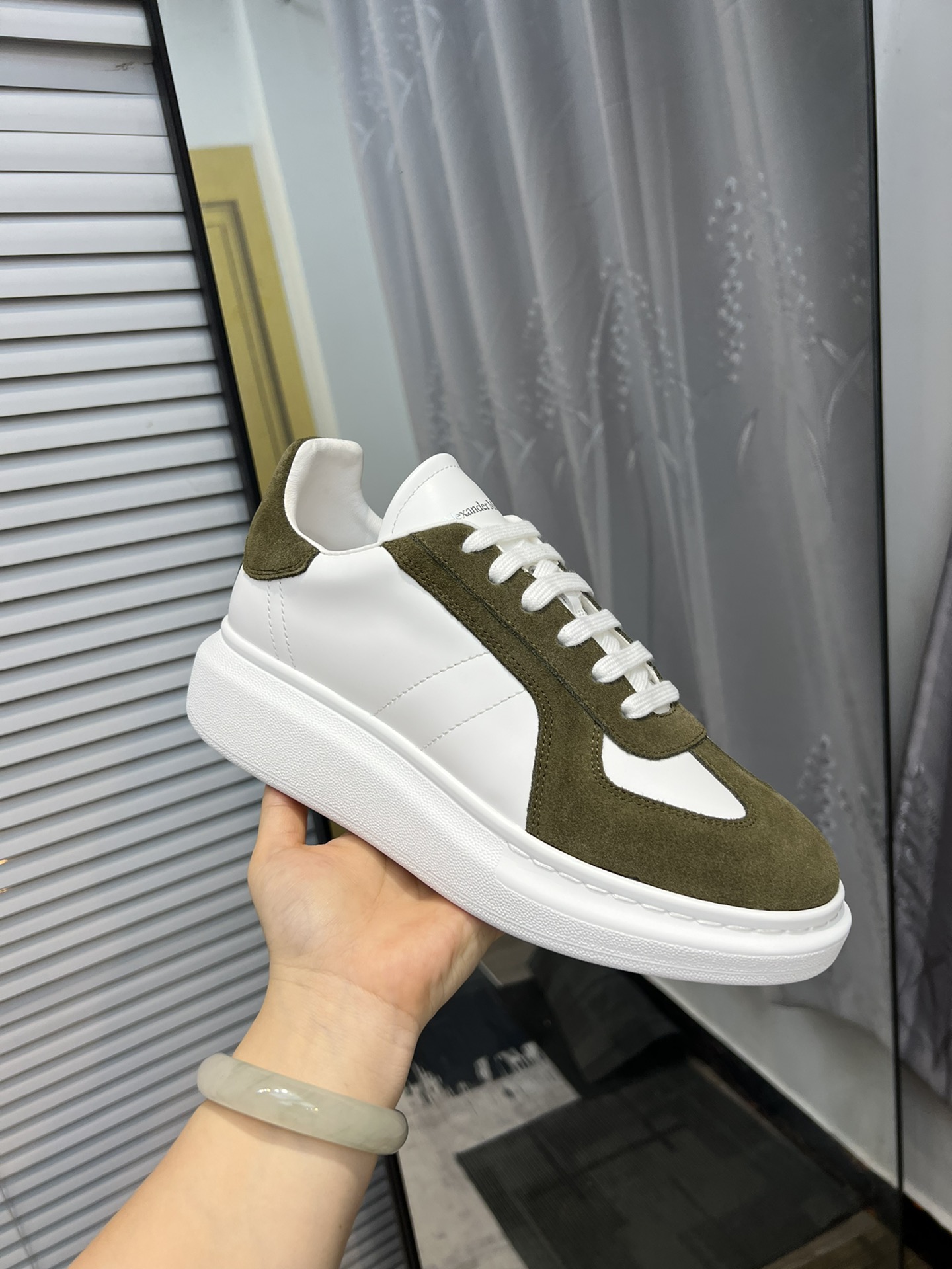 Alexander McQUEEN auténtico estallido demolición 1:1 superior McQueen cuero original blanco importad