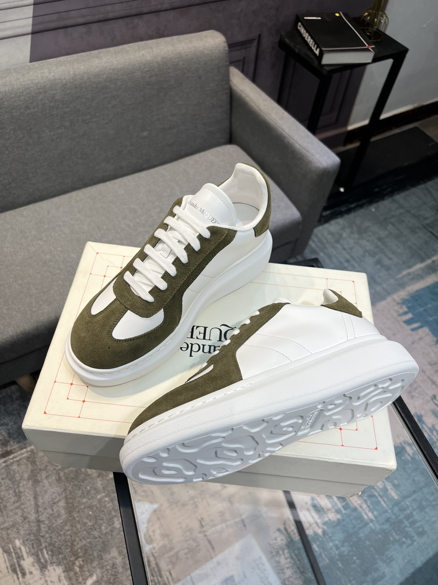 Alexander McQUEEN auténtico estallido demolición 1:1 superior McQueen cuero original blanco importad