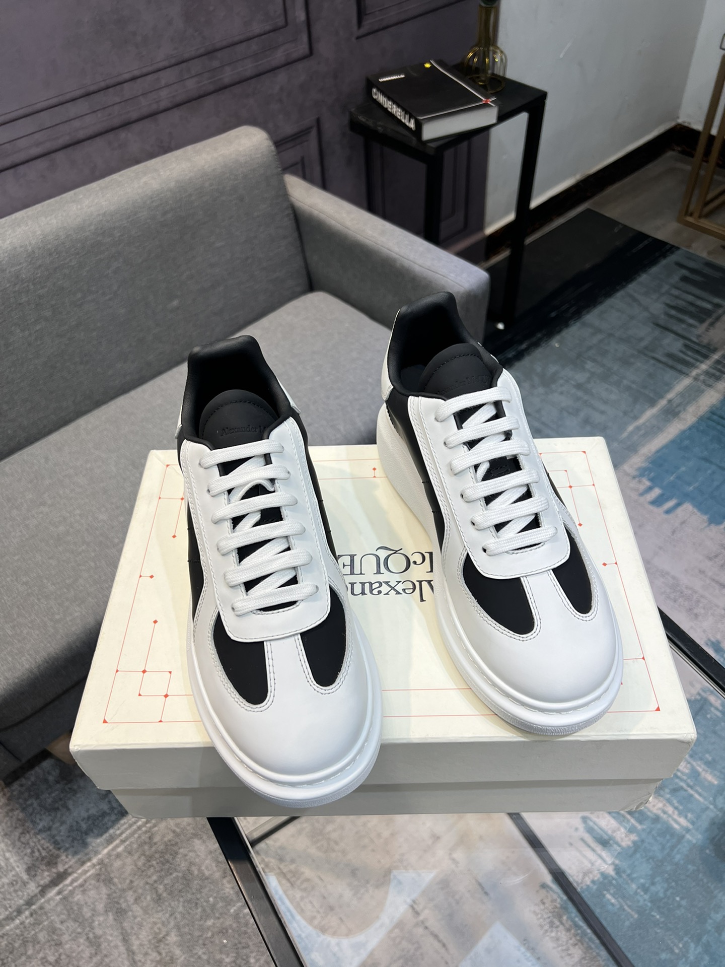 Alexander McQUEEN auténtico estallido demolición 1:1 superior McQueen cuero original blanco importad