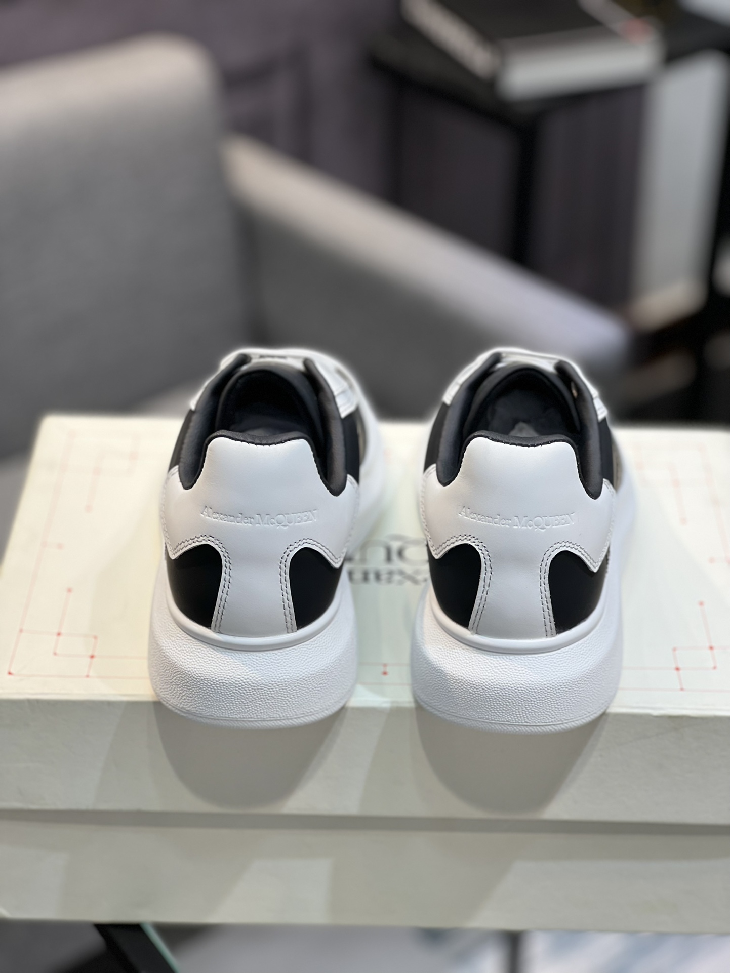 Alexander McQUEEN auténtico estallido demolición 1:1 superior McQueen cuero original blanco importad