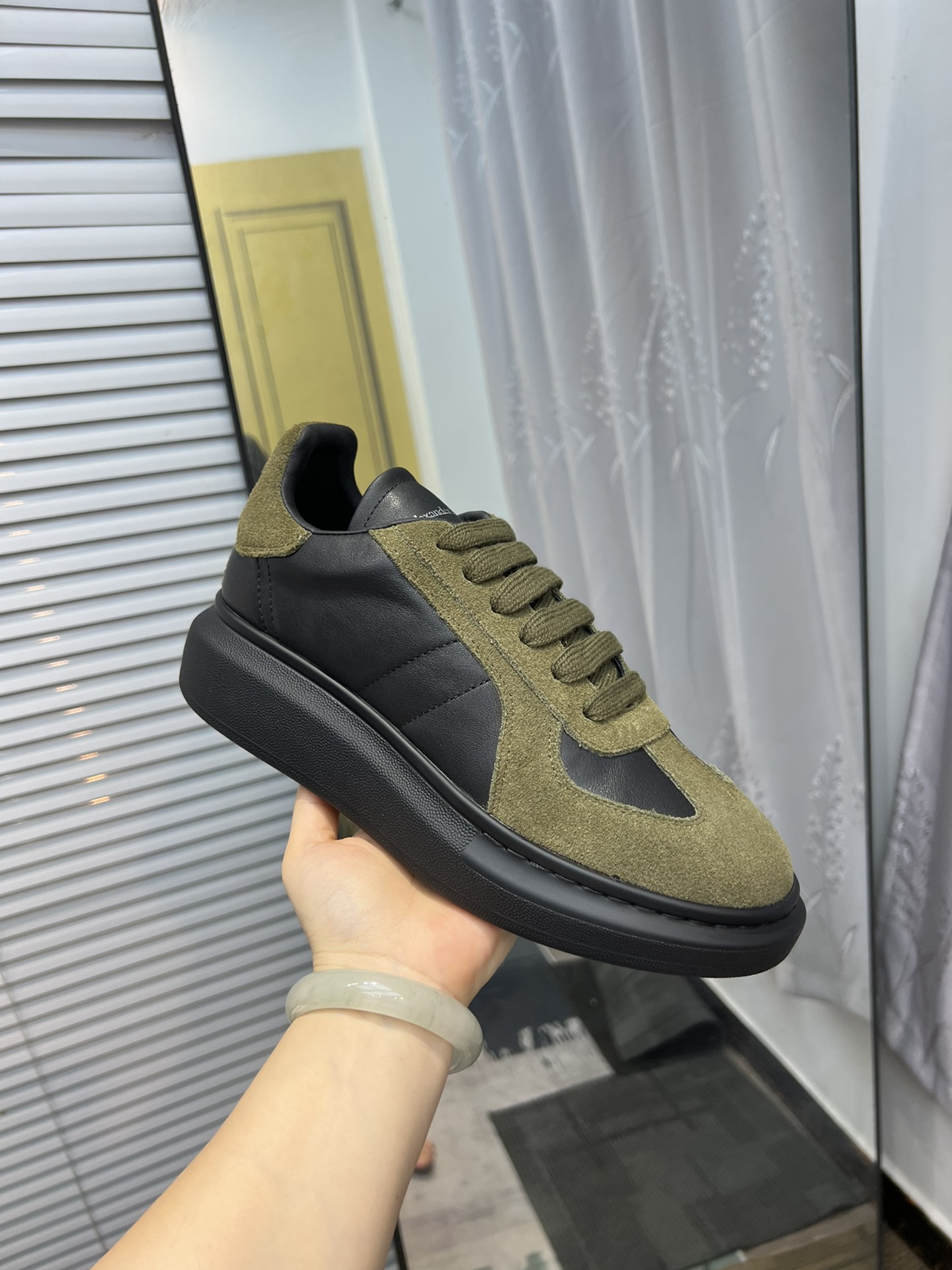 Alexander McQUEEN auténtico estallido demolición 1:1 superior McQueen cuero original blanco importad