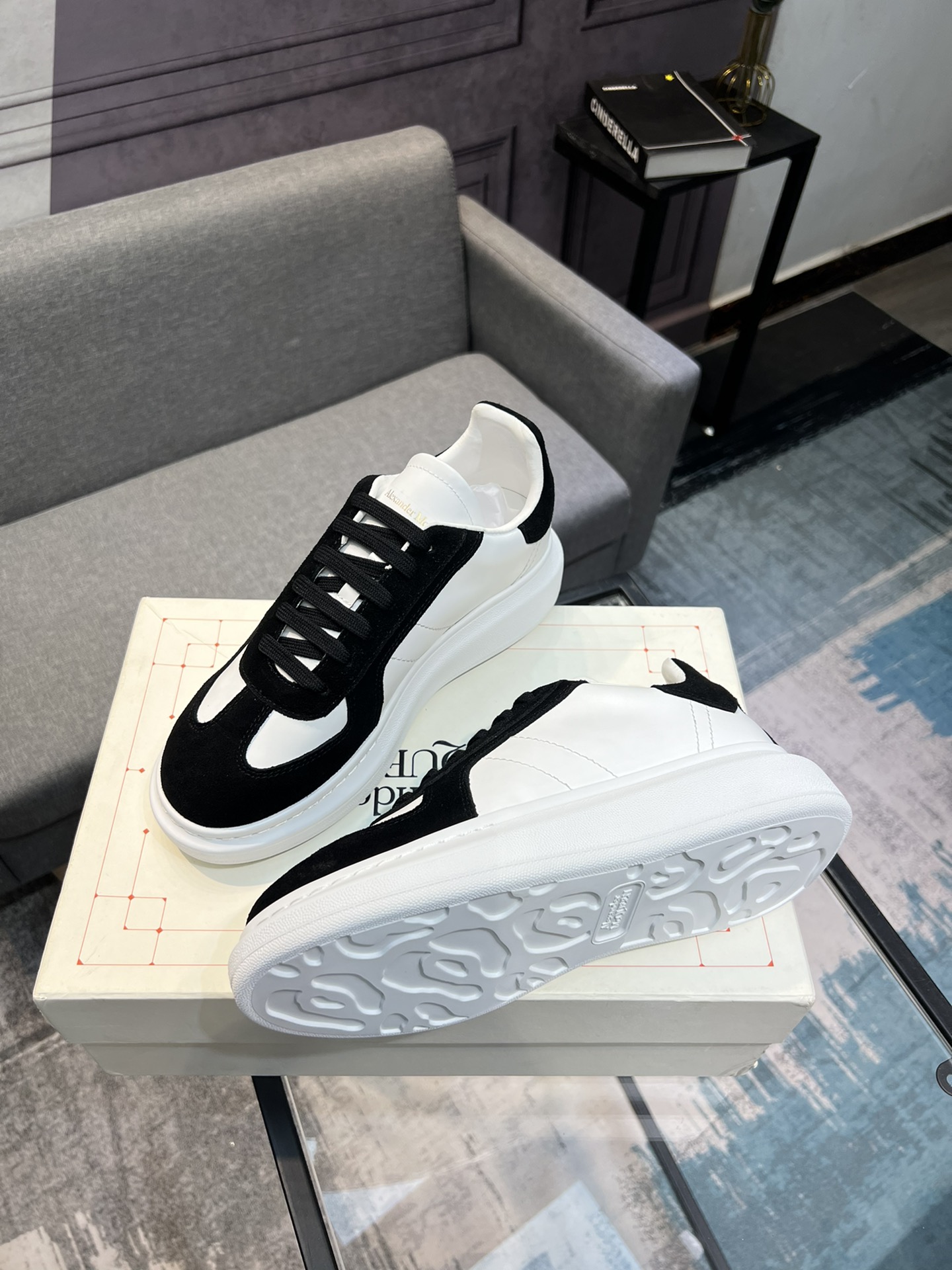 Alexander McQUEEN auténtico estallido demolición 1:1 superior McQueen cuero original blanco importad