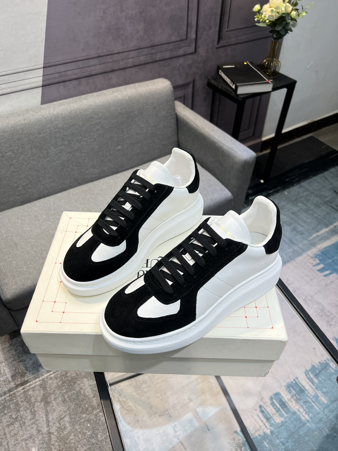 Alexander McQUEEN auténtico estallido demolición 1:1 superior McQueen cuero original blanco importad