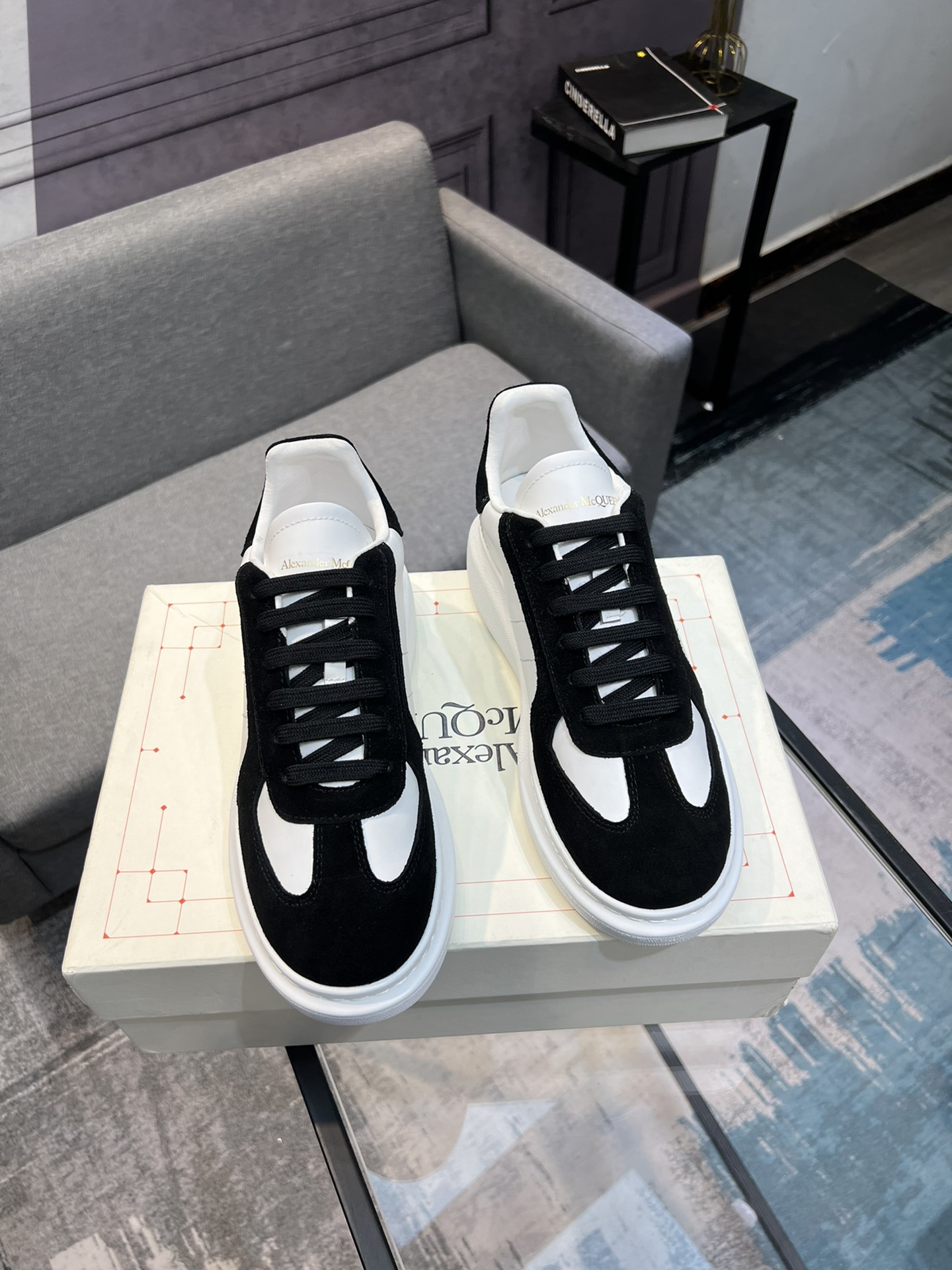 Alexander McQUEEN auténtico estallido demolición 1:1 superior McQueen cuero original blanco importad
