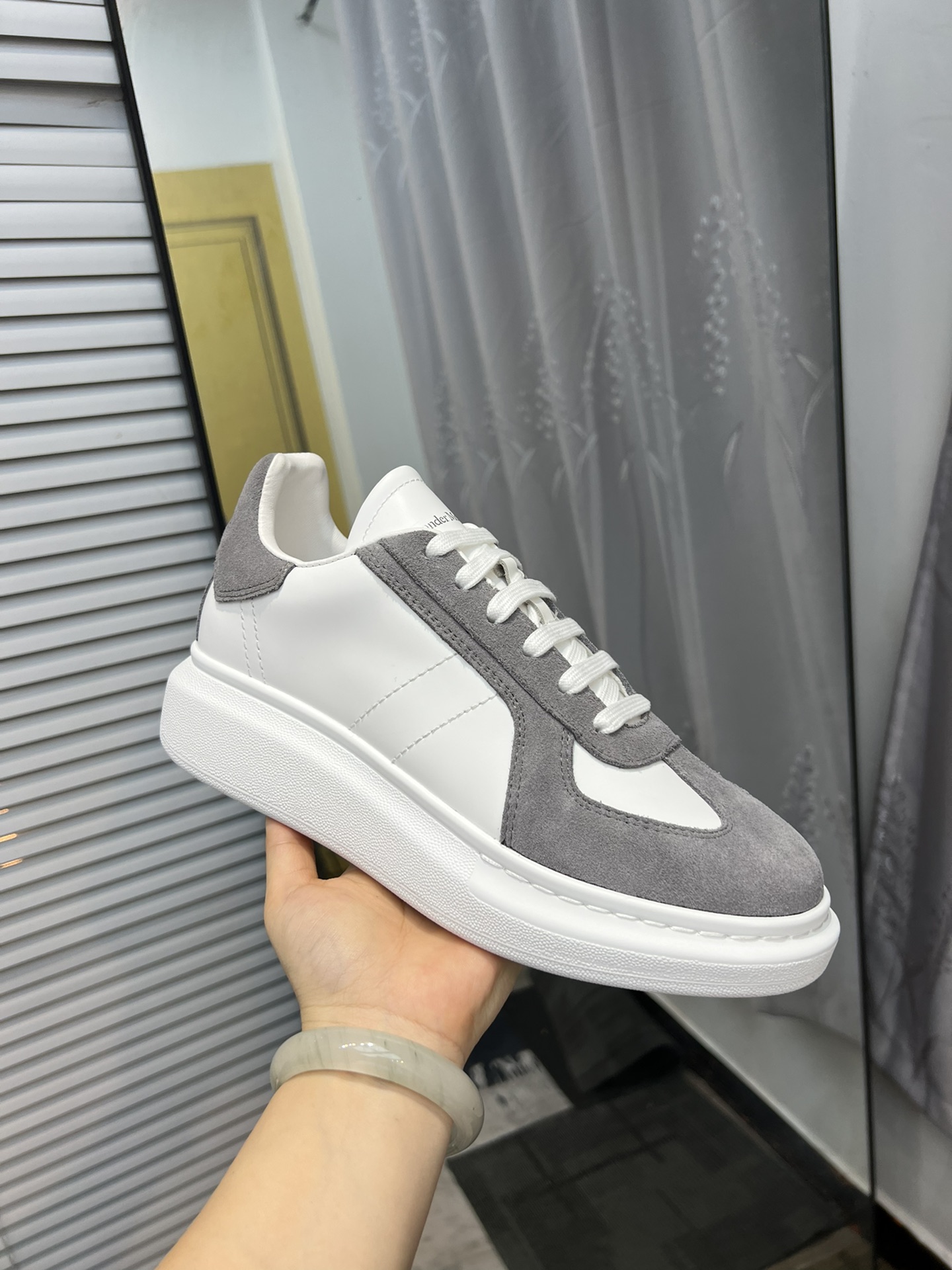 Alexander McQUEEN auténtico estallido demolición 1:1 superior McQueen cuero original blanco importad