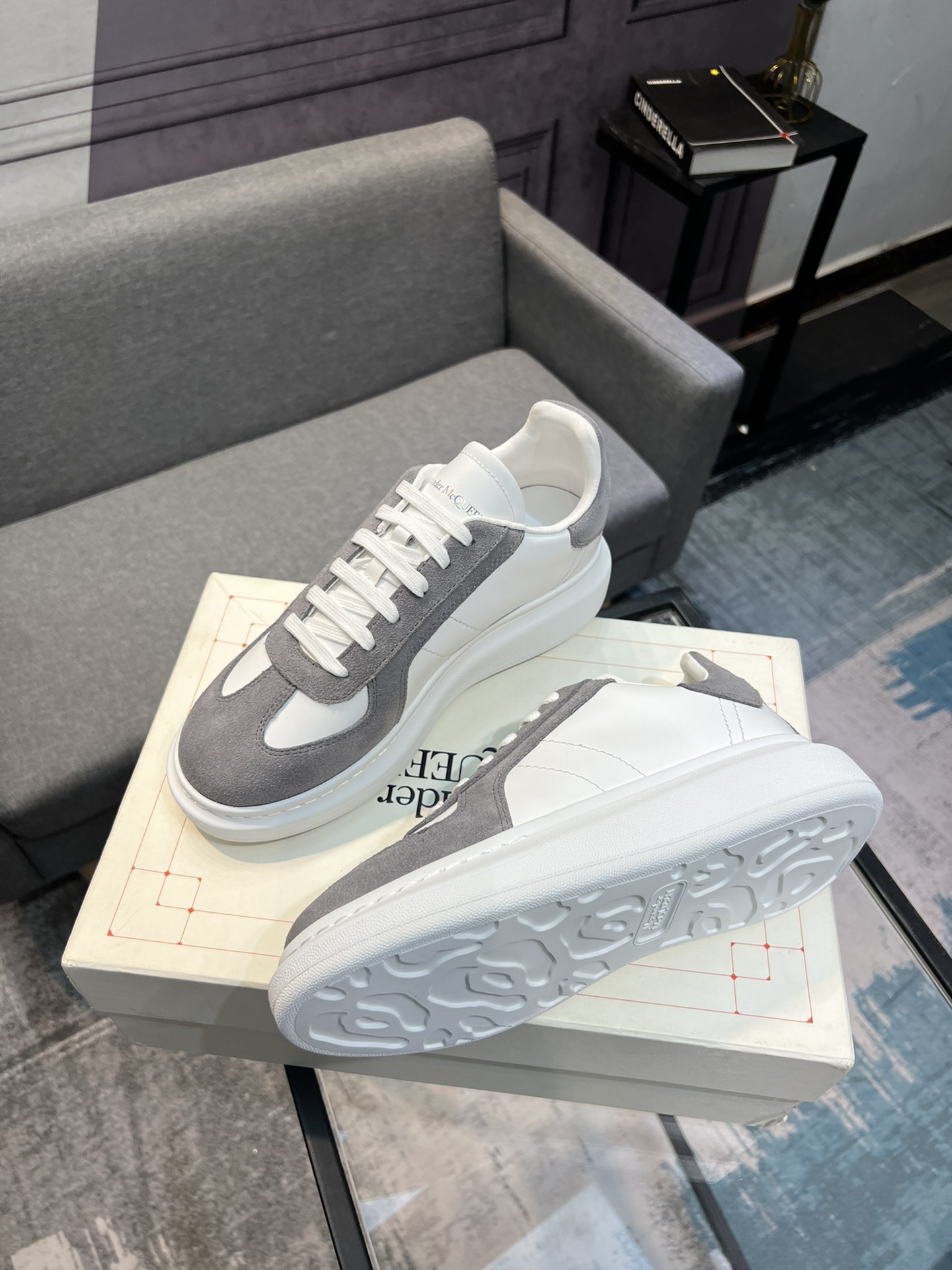 Alexander McQUEEN auténtico estallido demolición 1:1 superior McQueen cuero original blanco importad