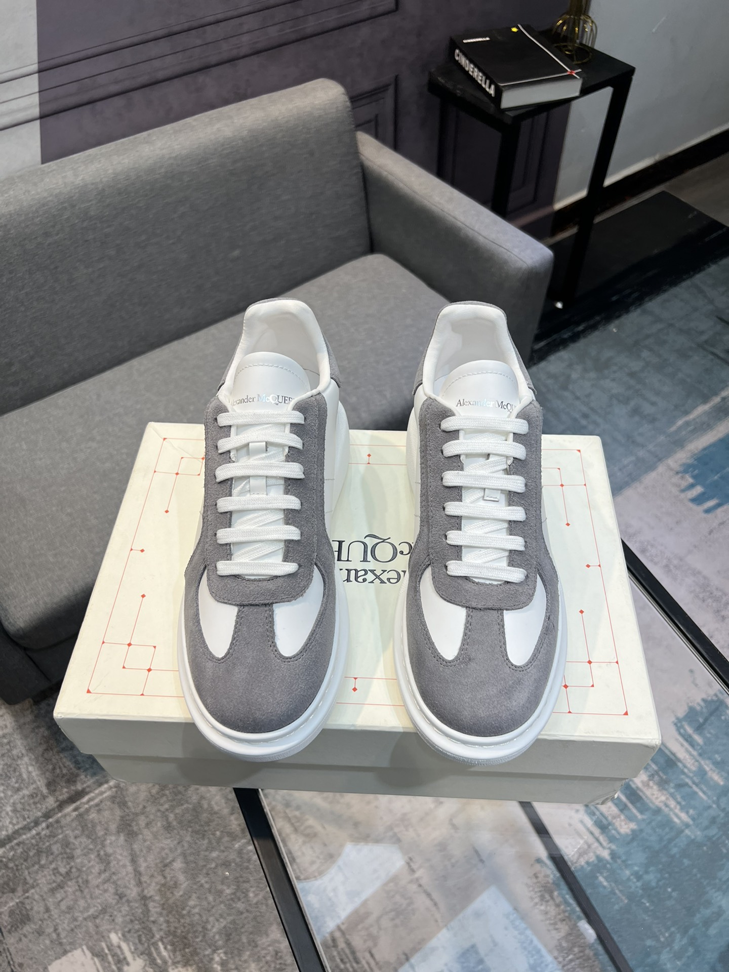 Alexander McQUEEN auténtico estallido demolición 1:1 superior McQueen cuero original blanco importad