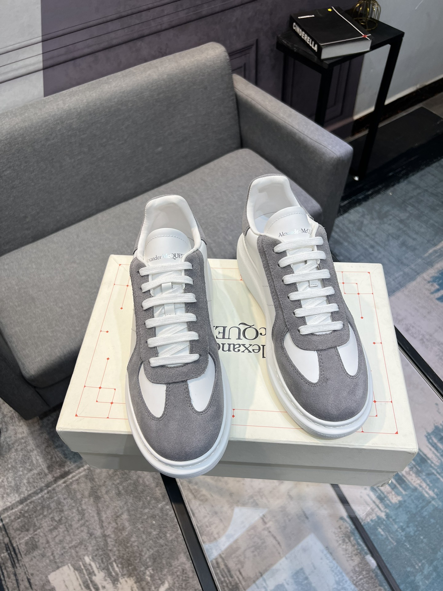 Alexander McQUEEN auténtico estallido demolición 1:1 superior McQueen cuero original blanco importad