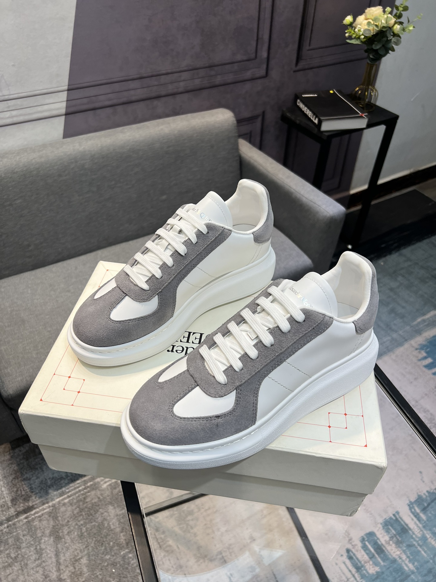 Alexander McQUEEN auténtico estallido demolición 1:1 superior McQueen cuero original blanco importad