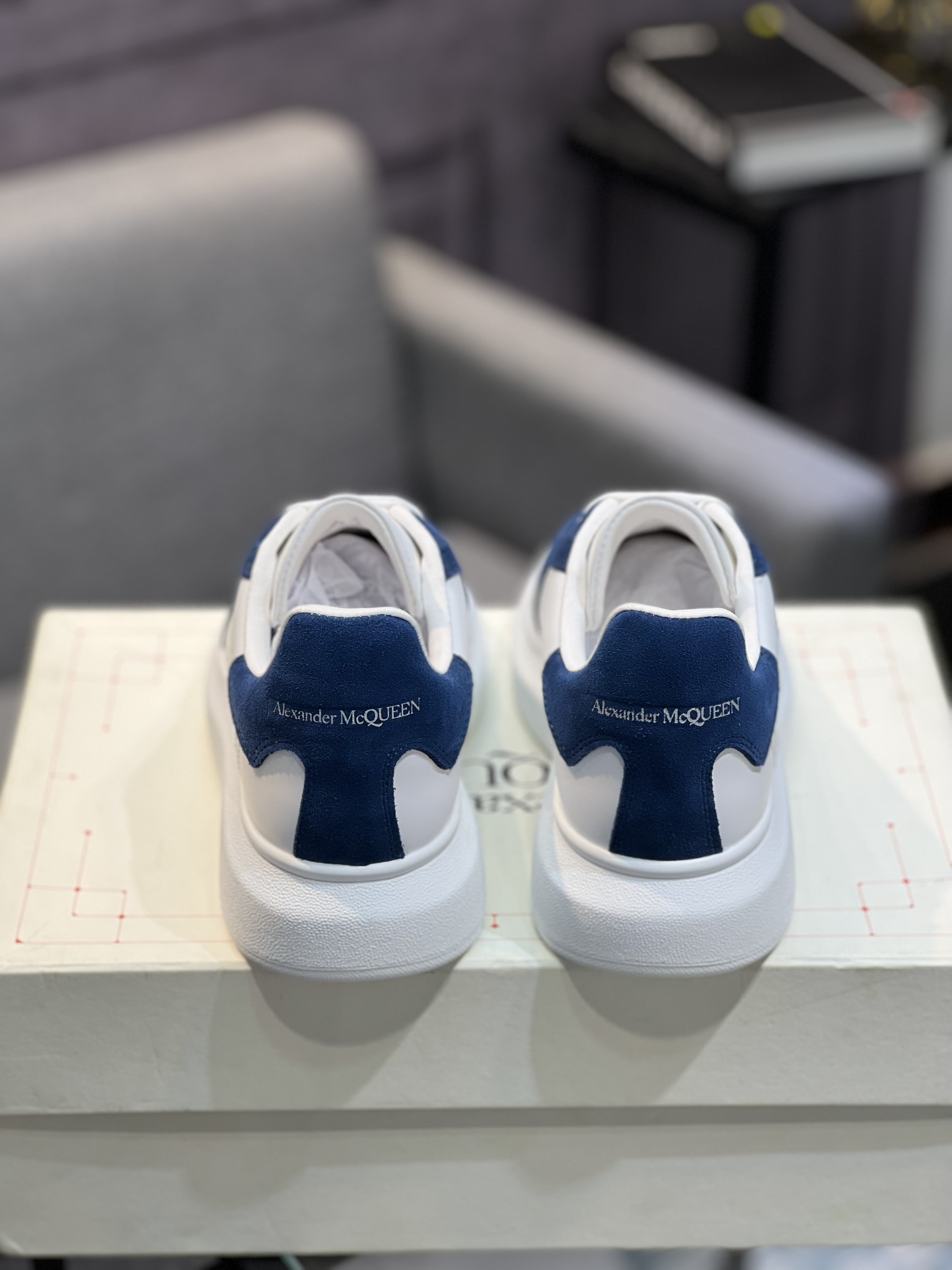 Alexander McQUEEN auténtico estallido demolición 1:1 superior McQueen cuero original blanco importad