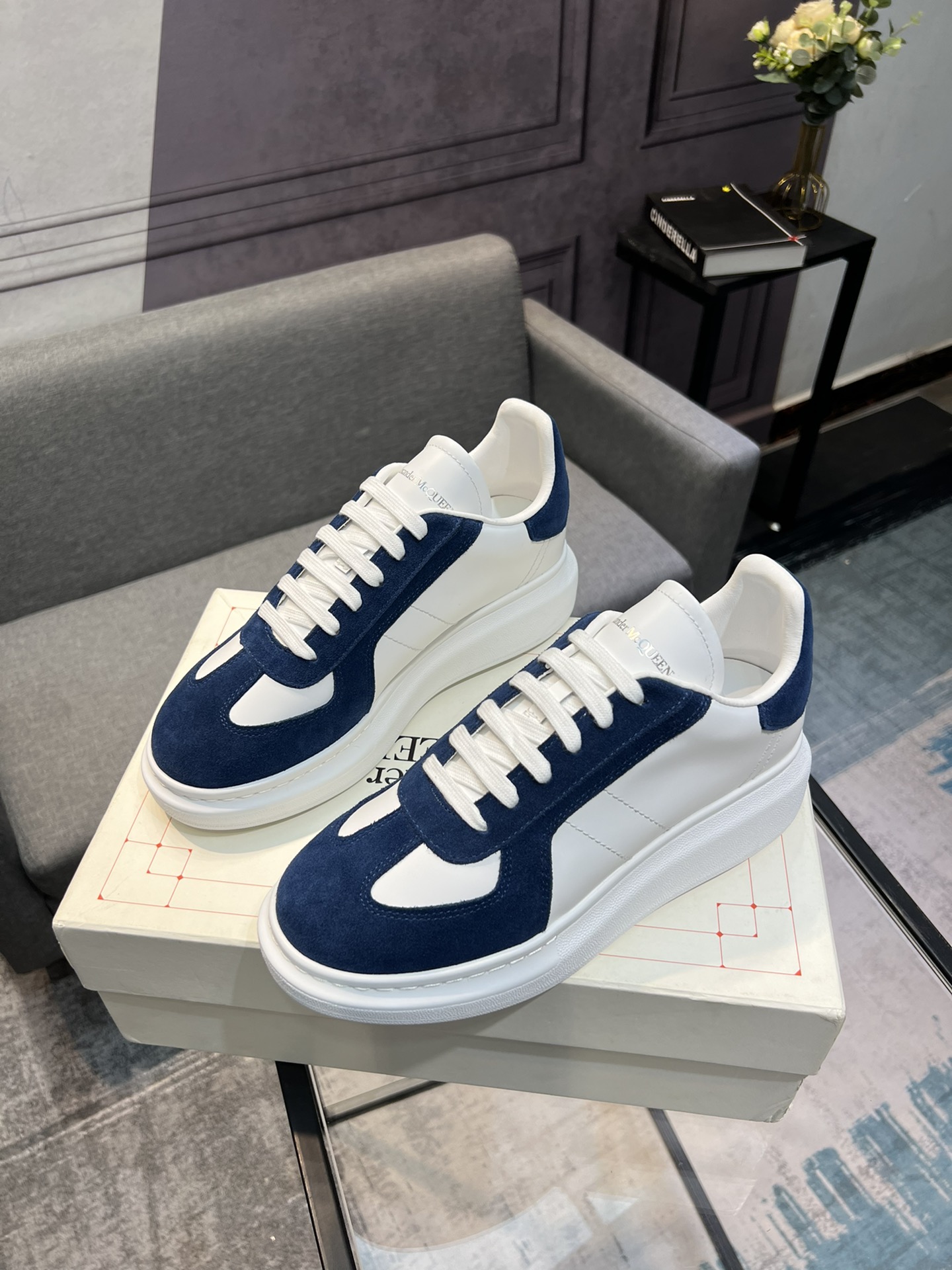 Alexander McQUEEN auténtico estallido demolición 1:1 superior McQueen cuero original blanco importad