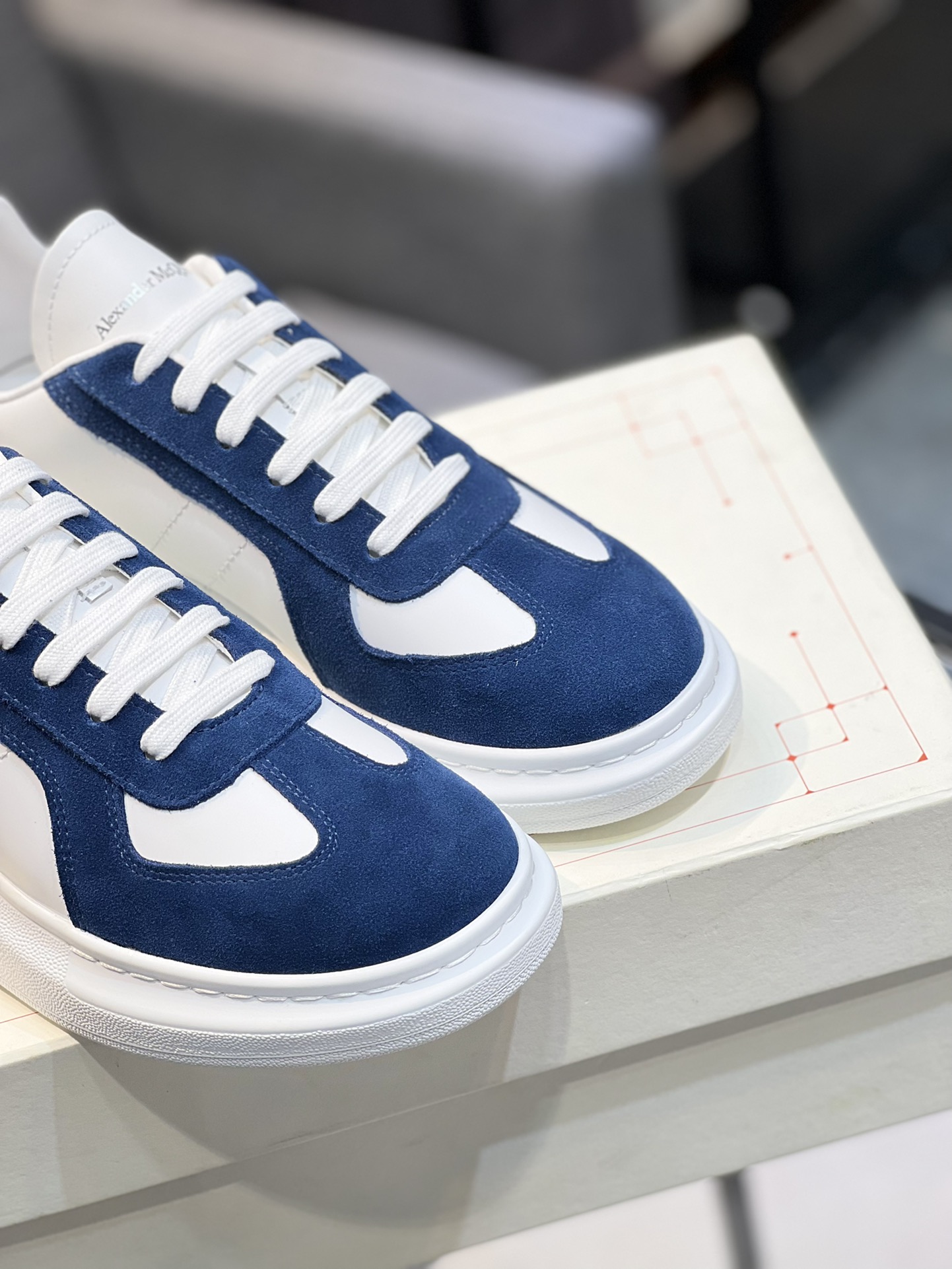 Alexander McQUEEN auténtico estallido demolición 1:1 superior McQueen cuero original blanco importad