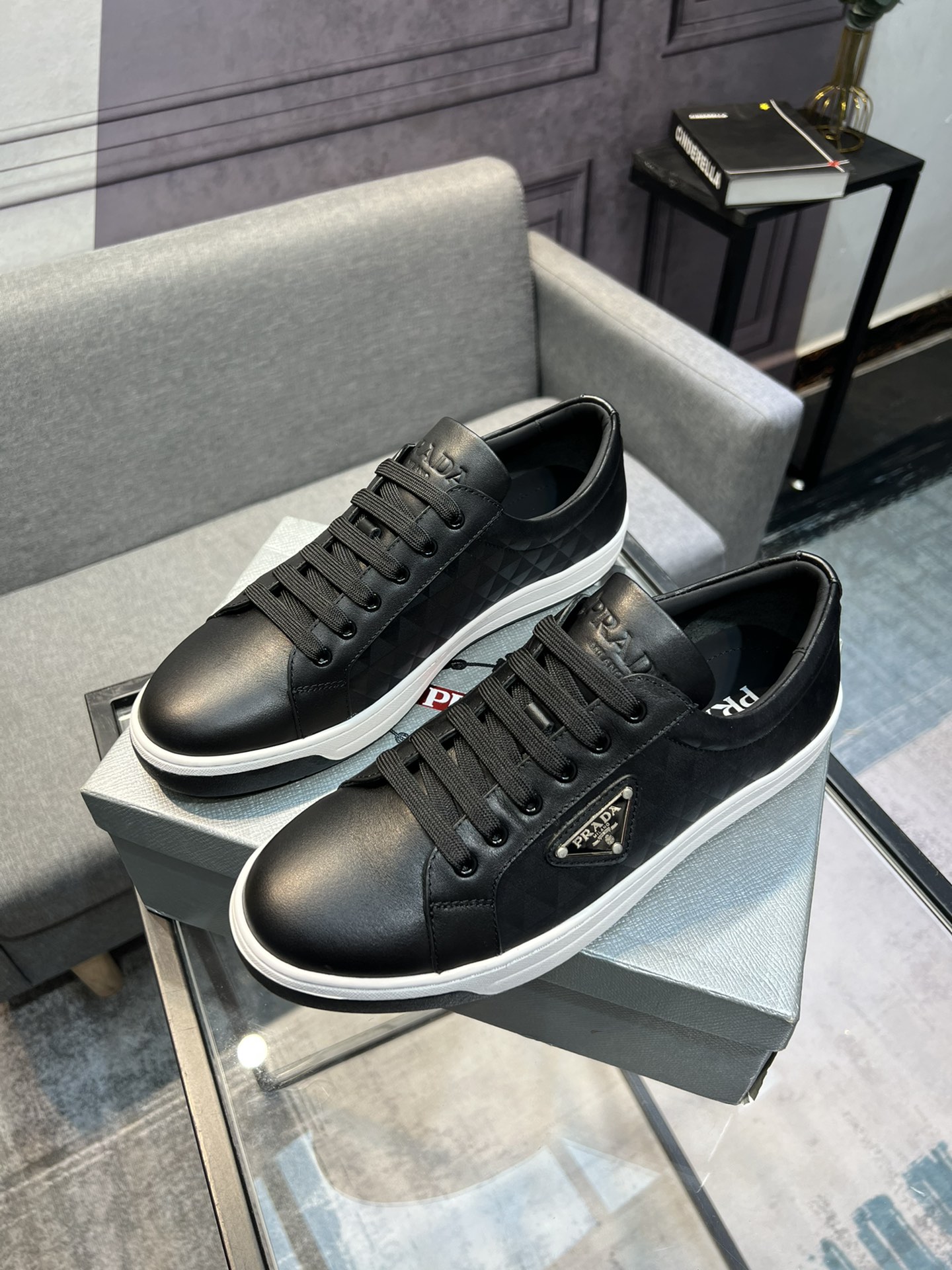 [PRAD * Prada] contra pop zapatos de los hombres, el sitio web oficial de producción 1:1, tejido imp