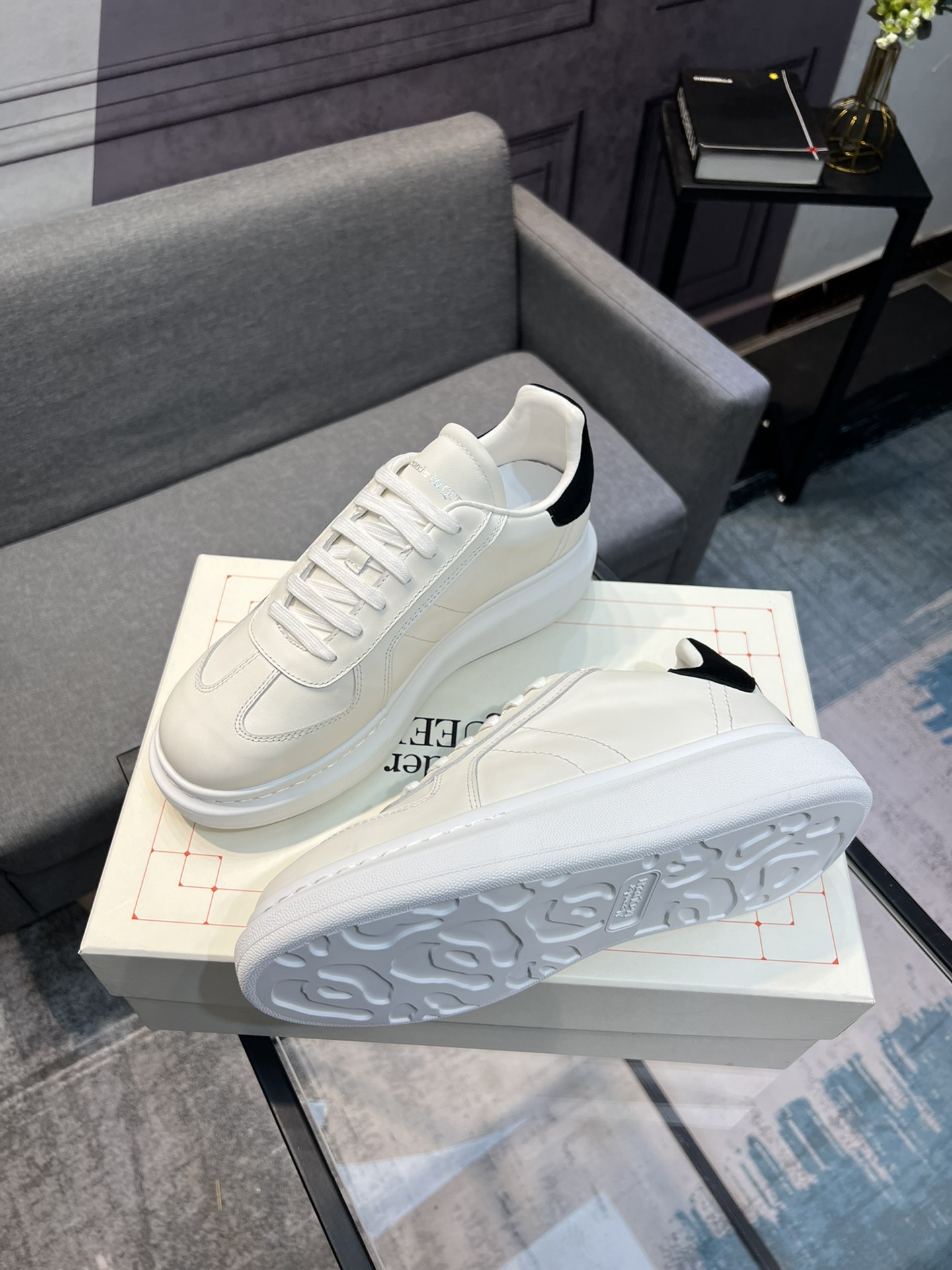 Alexander McQUEEN auténtico estallido demolición 1:1 superior McQueen cuero original blanco importad