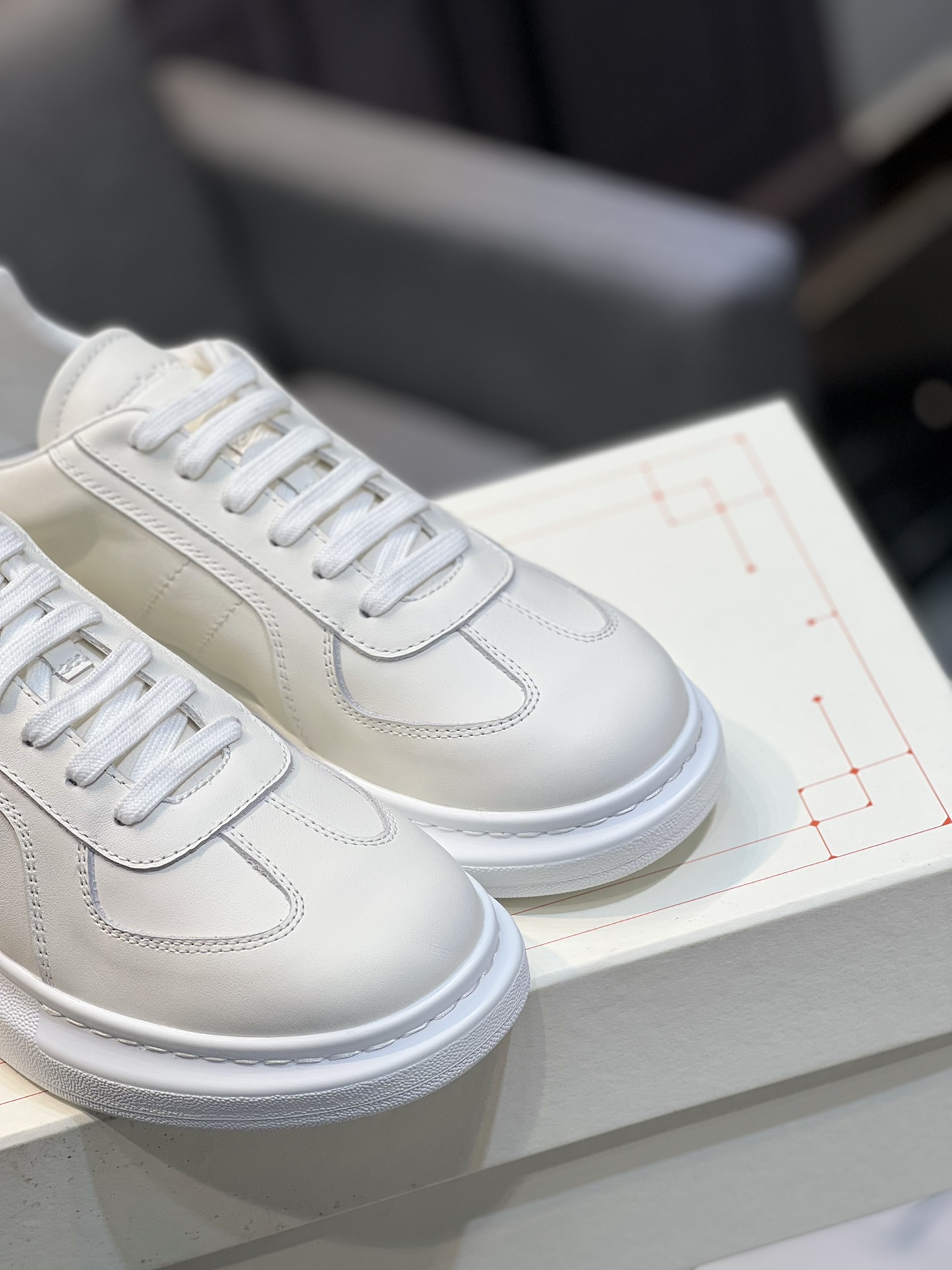 Alexander McQUEEN auténtico estallido demolición 1:1 superior McQueen cuero original blanco importad