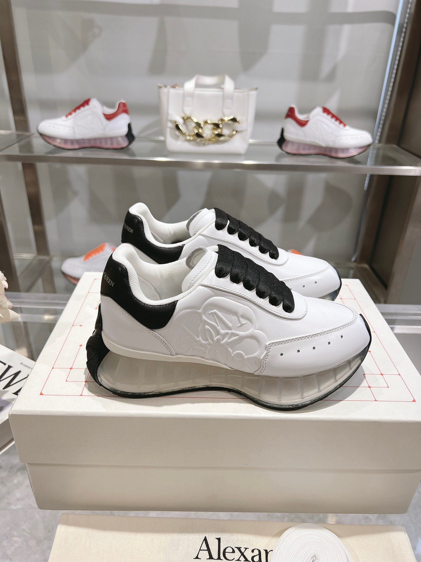 ALEXANDER MCQUEEN/ALEXANDER MCQUEEN - Primavera / Verano 2024 Hombres Sprint Deportes Parejas Zapato
