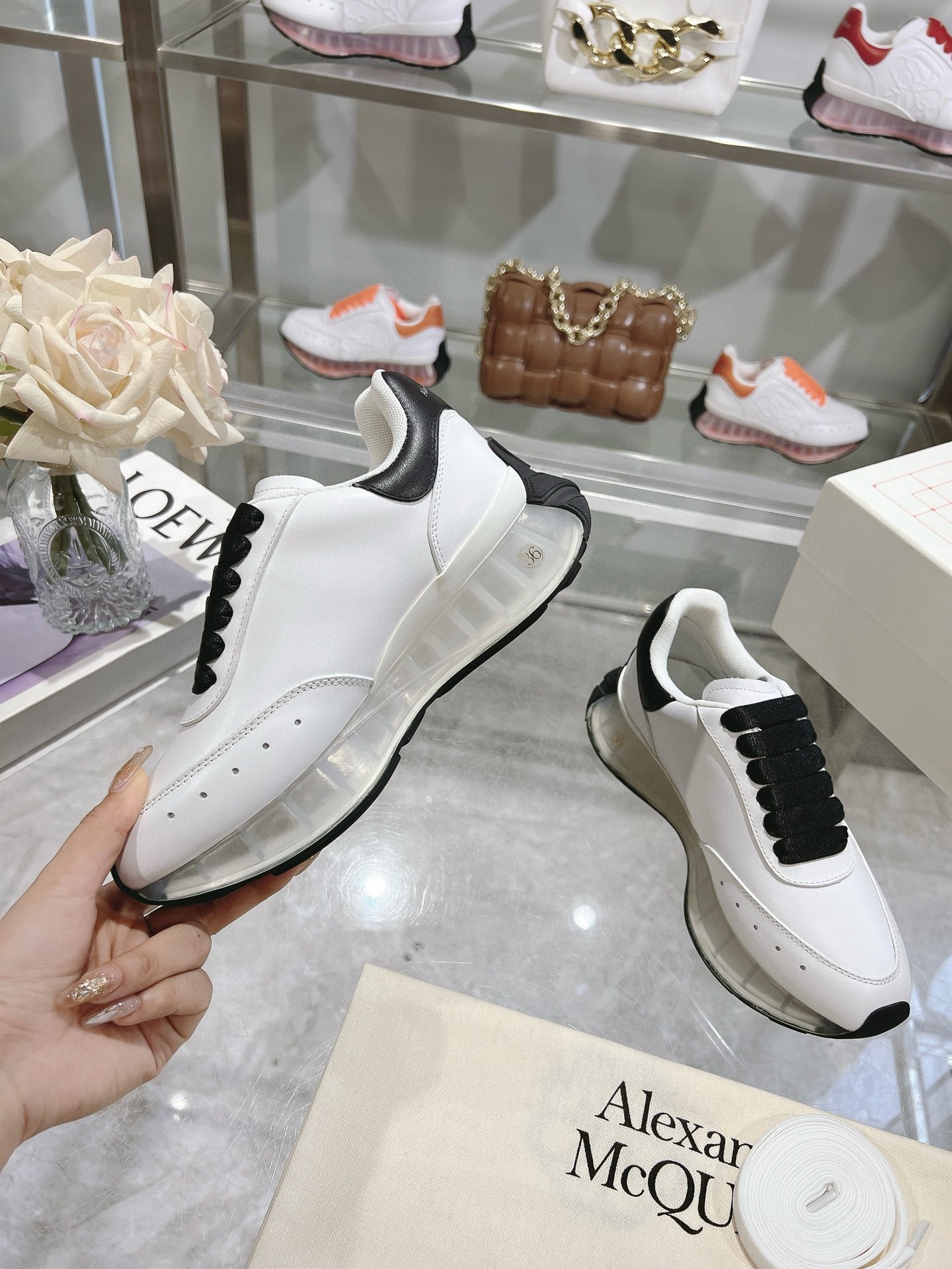 ALEXANDER MCQUEEN/ALEXANDER MCQUEEN - Primavera / Verano 2024 Hombres Sprint Deportes Parejas Zapato