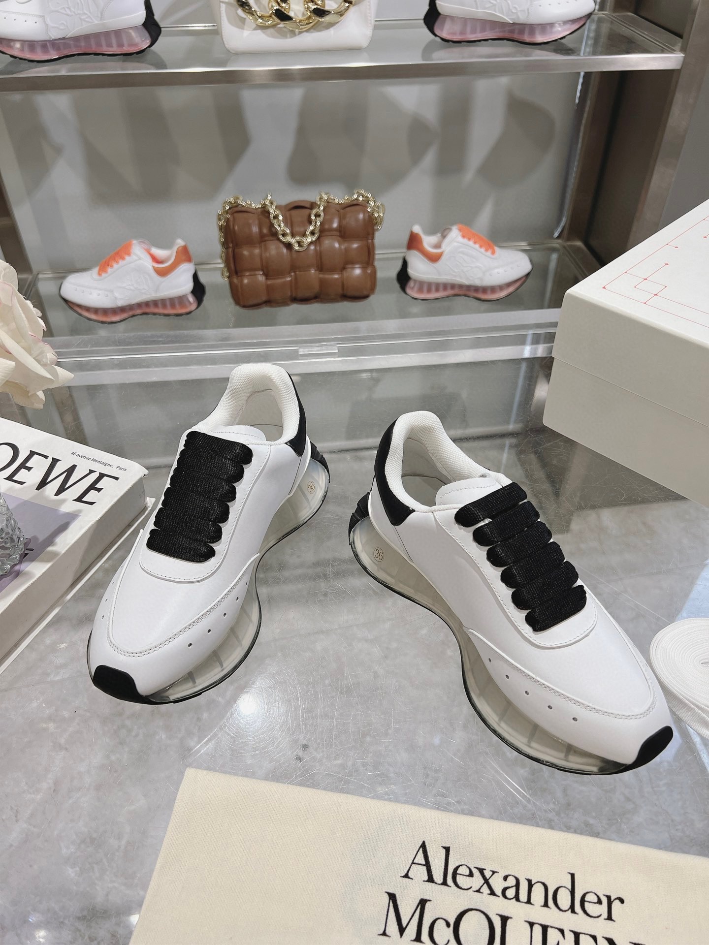ALEXANDER MCQUEEN/ALEXANDER MCQUEEN - Primavera / Verano 2024 Hombres Sprint Deportes Parejas Zapato