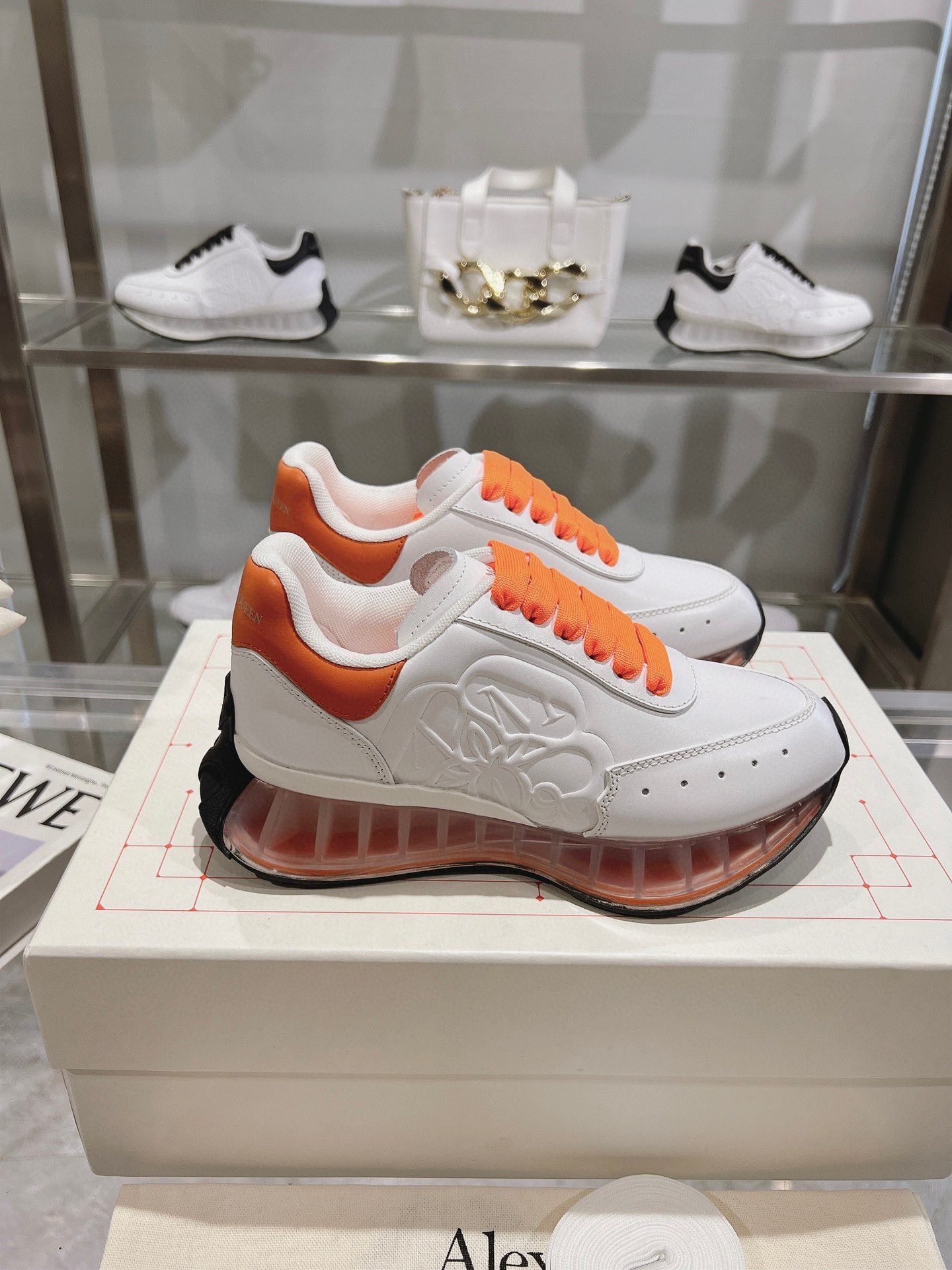 ALEXANDER MCQUEEN/ALEXANDER MCQUEEN - Primavera / Verano 2024 Hombres Sprint Deportes Parejas Zapato