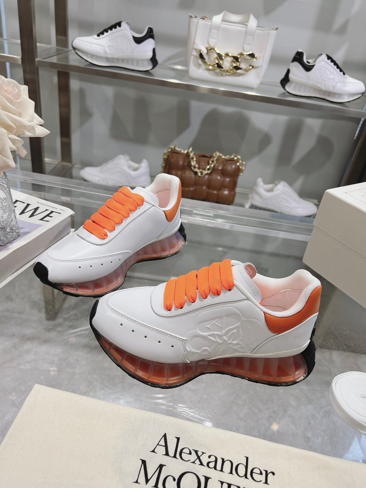 ALEXANDER MCQUEEN/ALEXANDER MCQUEEN - Primavera / Verano 2024 Hombres Sprint Deportes Parejas Zapato