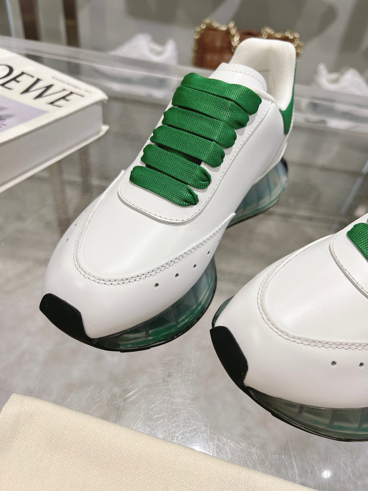 ALEXANDER MCQUEEN/ALEXANDER MCQUEEN - Primavera / Verano 2024 Hombres Sprint Deportes Parejas Zapato