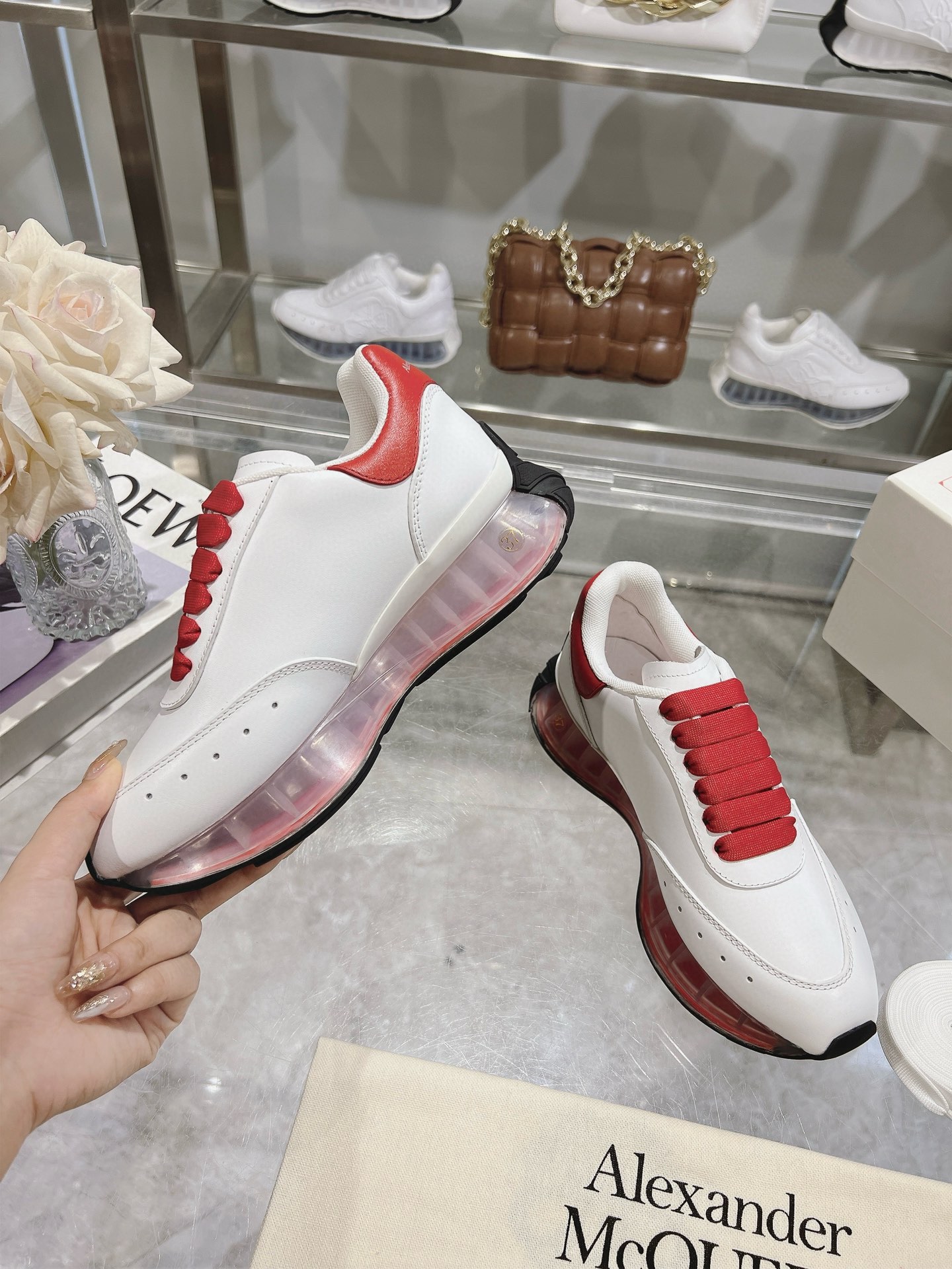 ALEXANDER MCQUEEN/ALEXANDER MCQUEEN - Primavera / Verano 2024 Hombres Sprint Deportes Parejas Zapato