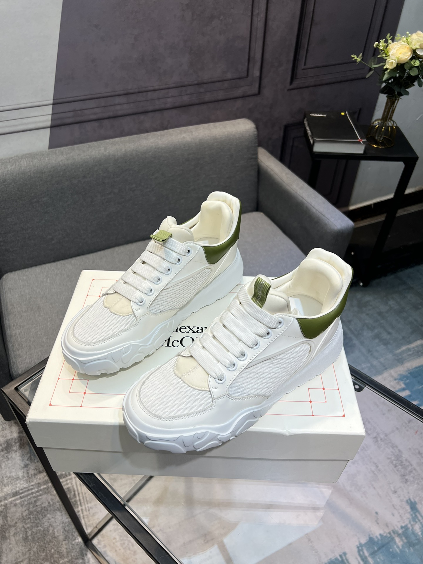 contrarrestar la última nueva versión superior de gama alta Alexander McQueen - Alexander McQueen úl
