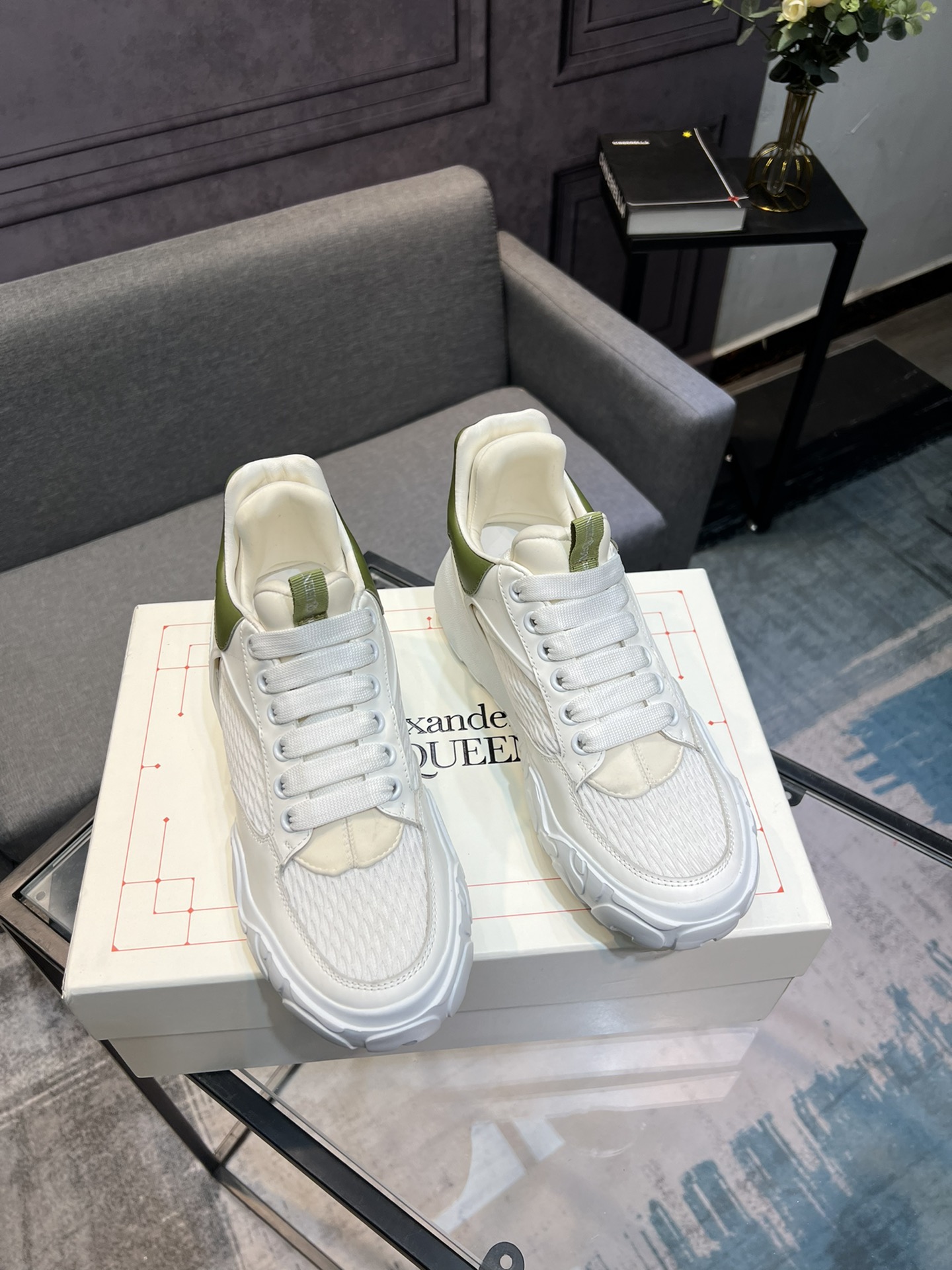 contrarrestar la última nueva versión superior de gama alta Alexander McQueen - Alexander McQueen úl