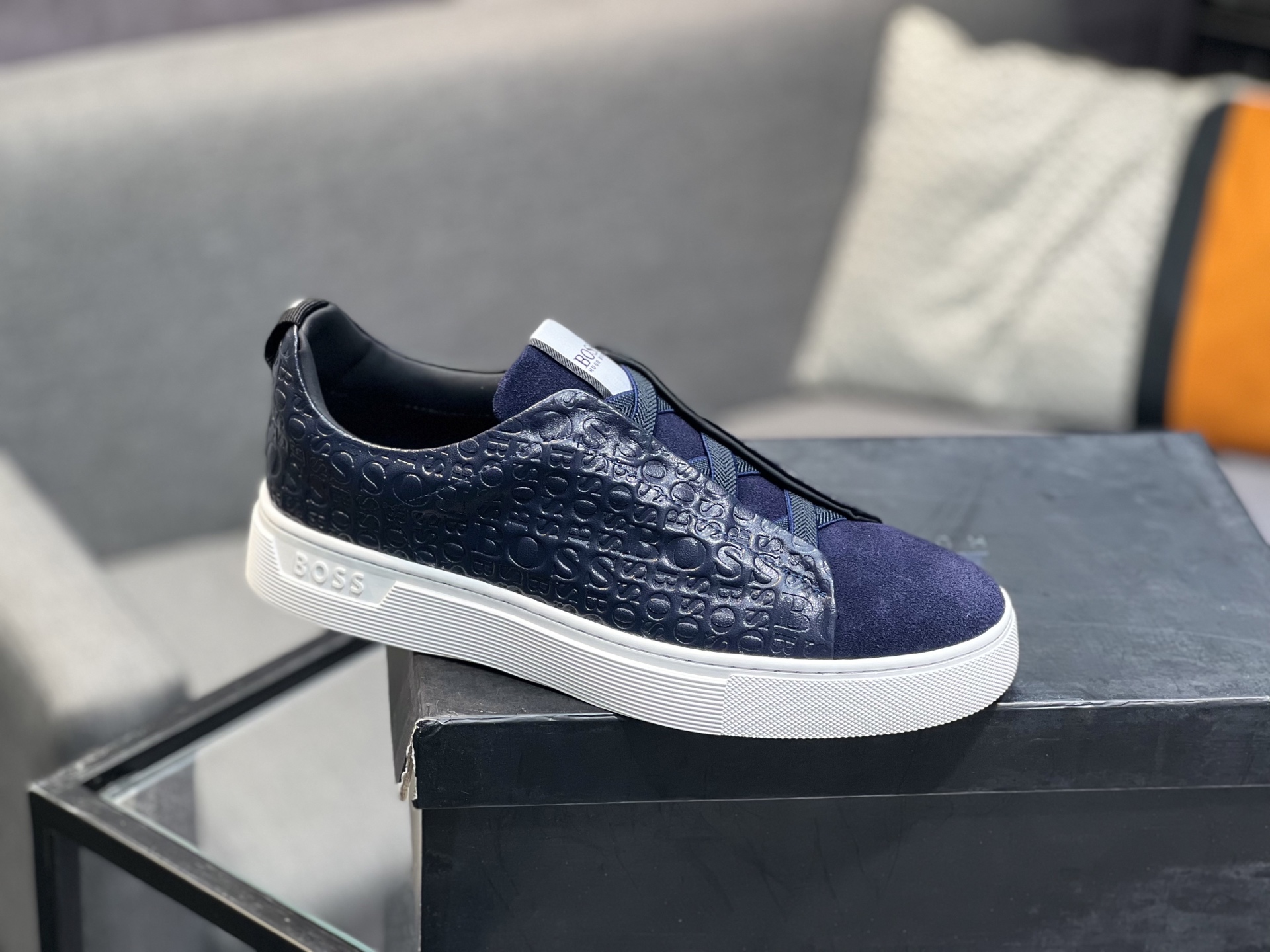 BOSS Classic Lace-Up Men's Sneakers - Stylish Comfort for Everyday Wear 10 i1742133564896 6277 0 8