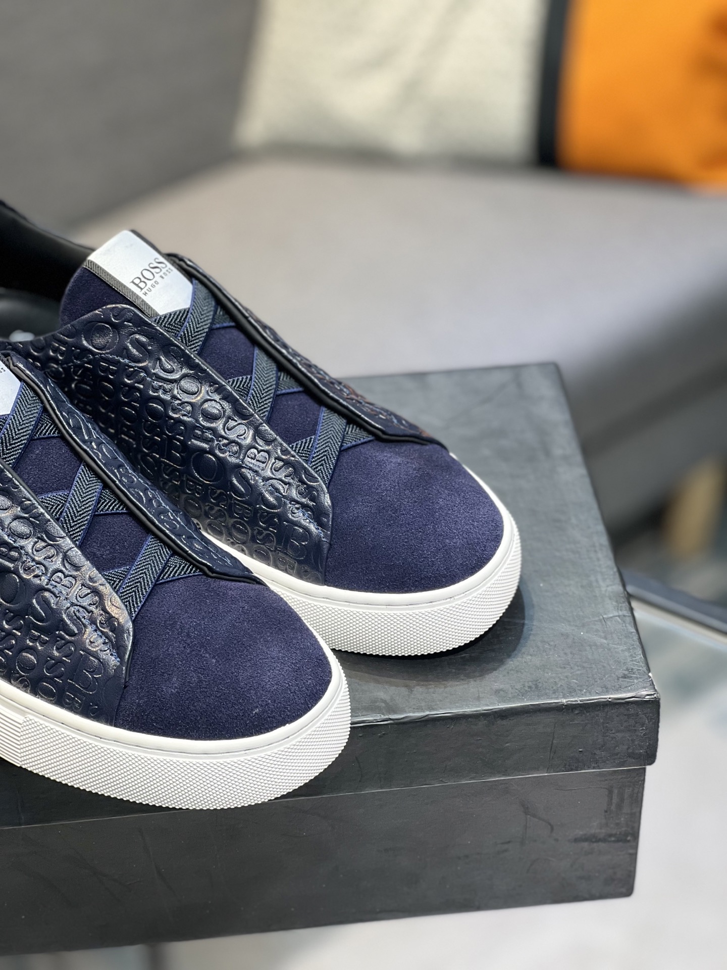 BOSS Classic Lace-Up Men's Sneakers - Stylish Comfort for Everyday Wear 9 i1742133566424 607 0 7