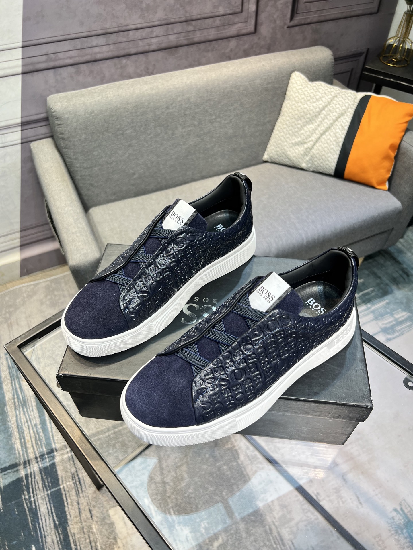 BOSS Classic Lace-Up Men's Sneakers - Stylish Comfort for Everyday Wear 3 i1742133566634 8933 0 1