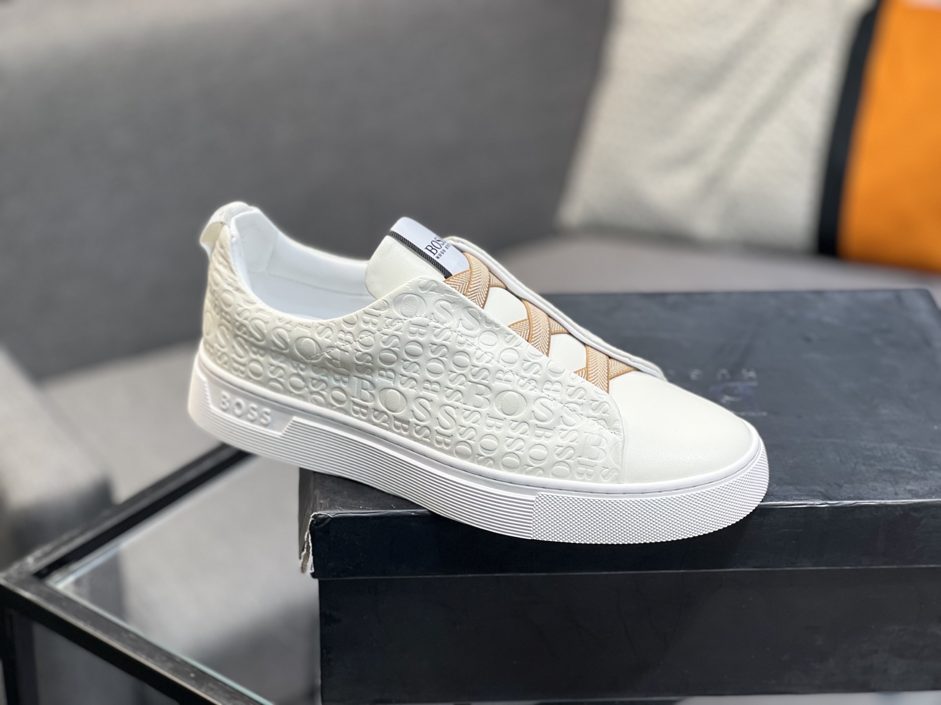 BOSS Men's Classic Lace-Up Sneakers - Stylish and Comfortable (Sizes 38-44) 10 i1742133607091 9306 0 8
