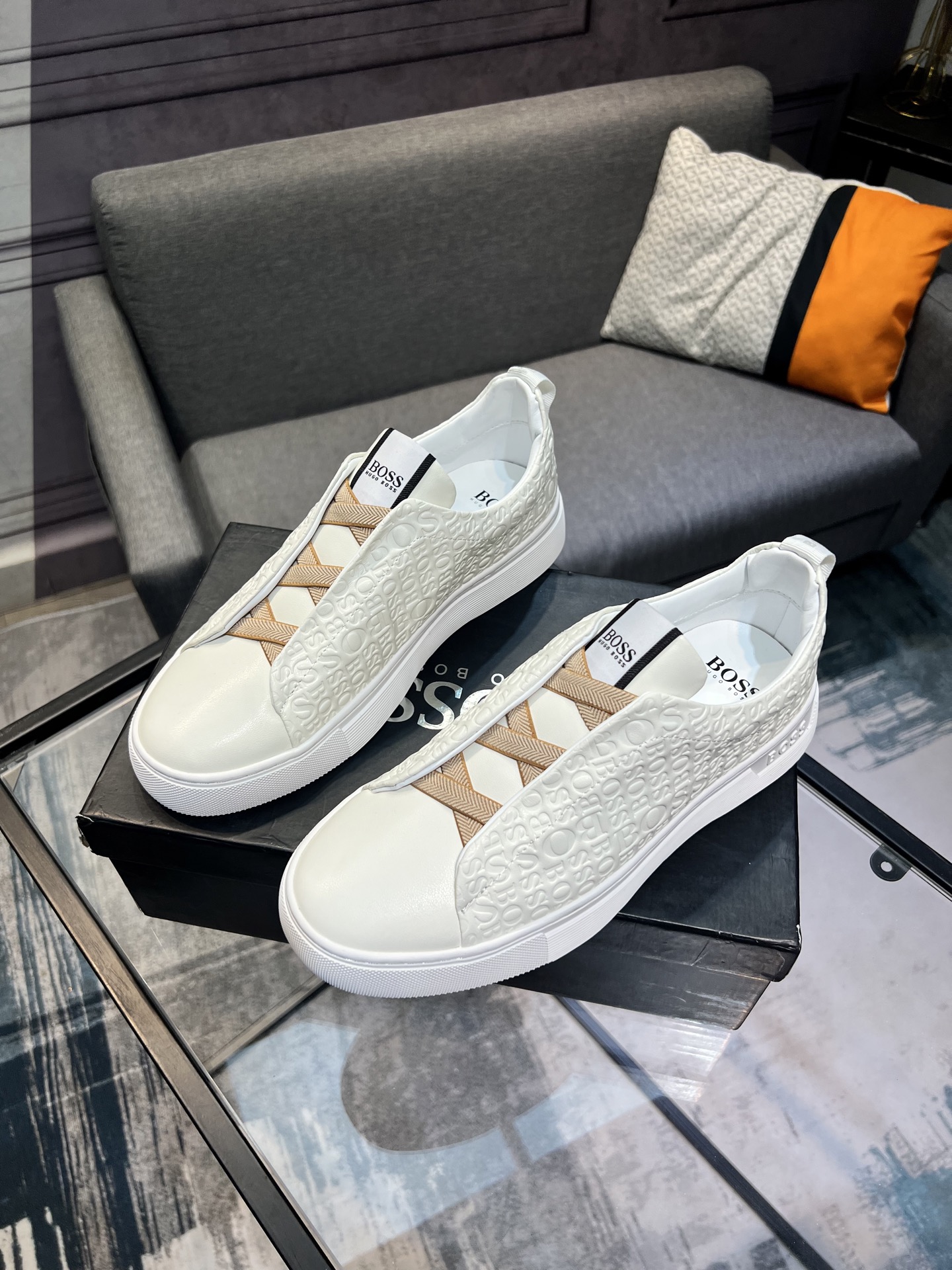 BOSS Men's Classic Lace-Up Sneakers - Stylish and Comfortable (Sizes 38-44) 3 i1742133607131 4734 0 1