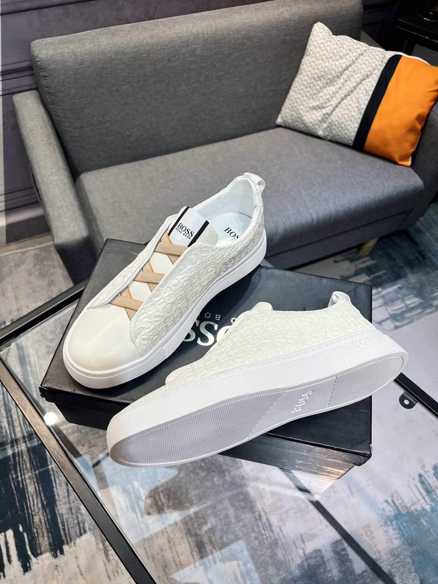 BOSS Men's Classic Lace-Up Sneakers - Stylish and Comfortable (Sizes 38-44) 4 i1742133609805 6593 0 2