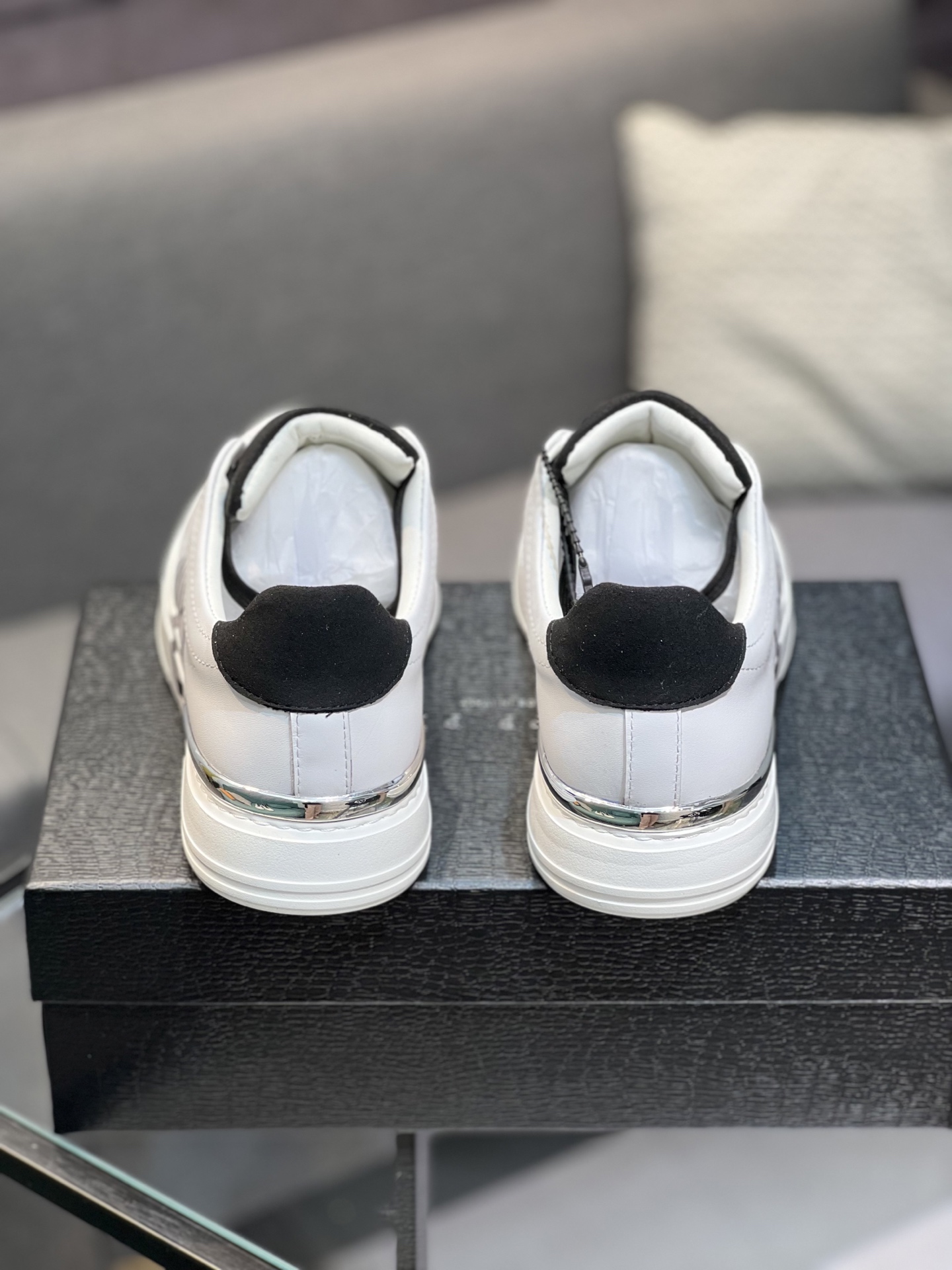 Philipp Plein White Leather Low-Top Sneakers Skull Accent - Sizes 38-44 8 i1742399484971 9210 0 6