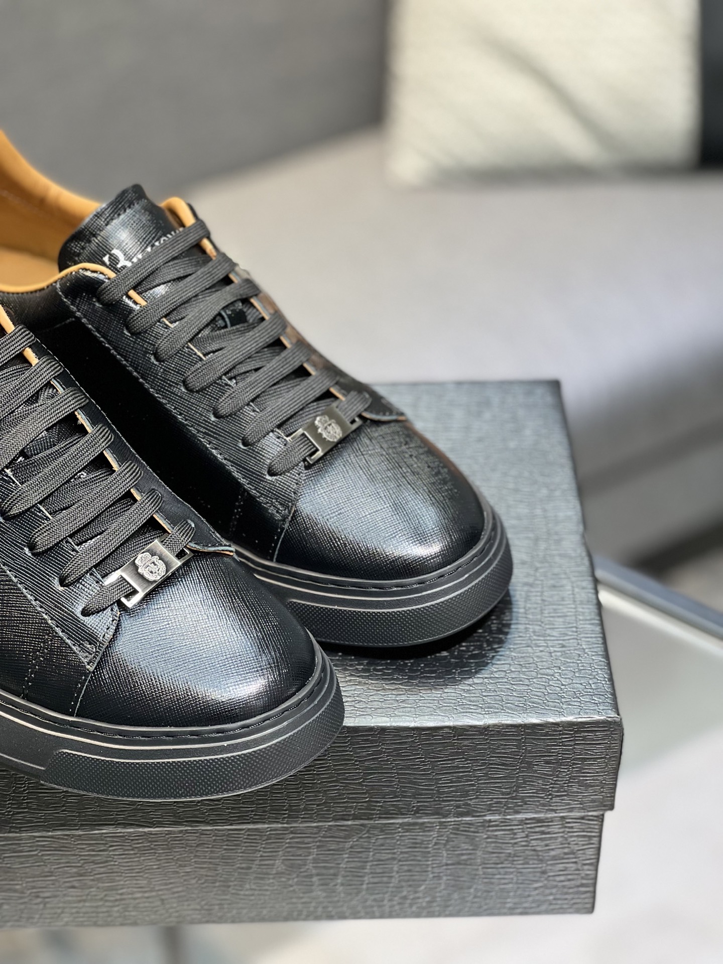 Billionaire Men's Black Leather Low Top Sneakers 9 i1742399613329 7465 0 7