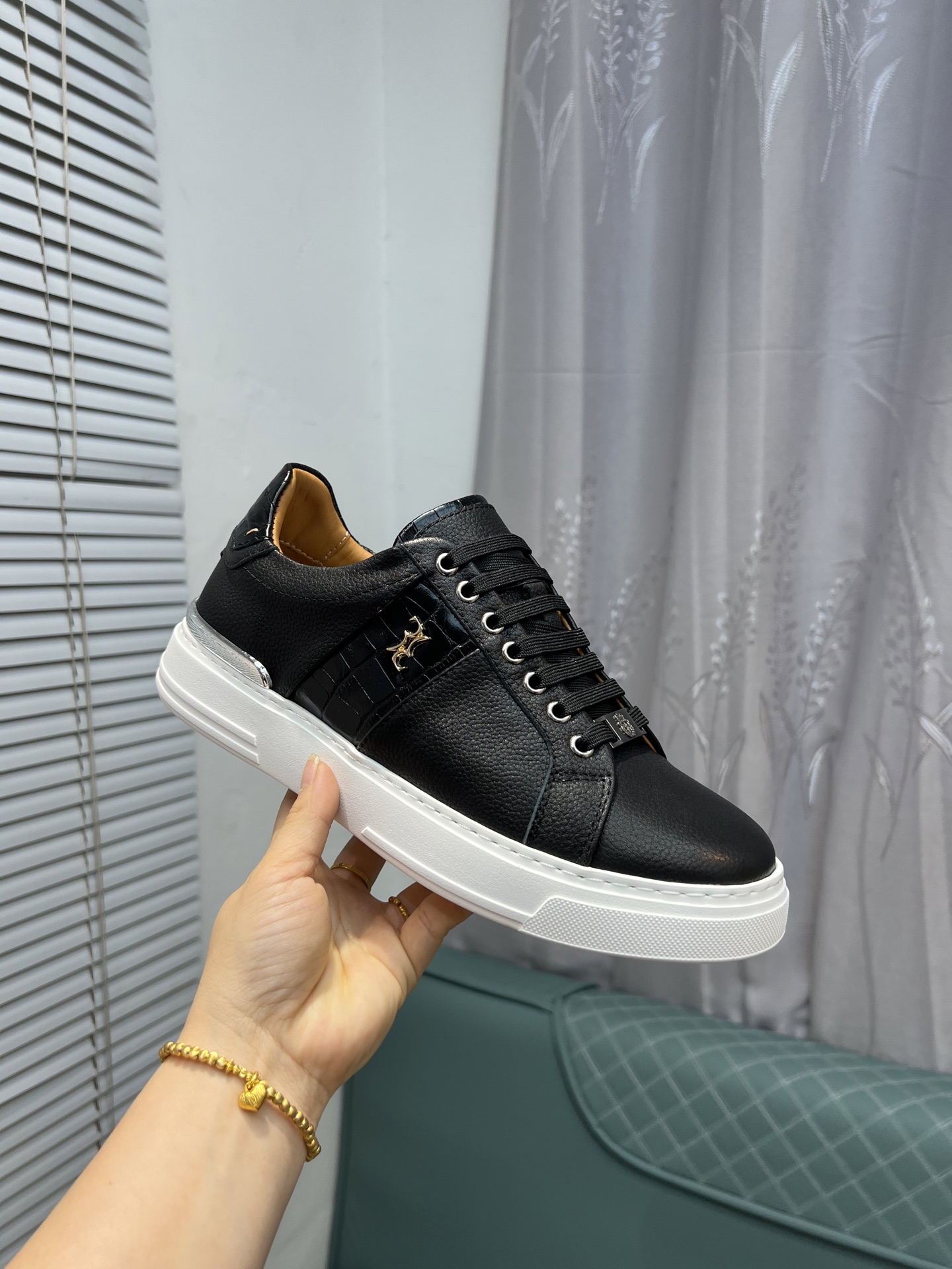 i1742399988438 1439 0 4