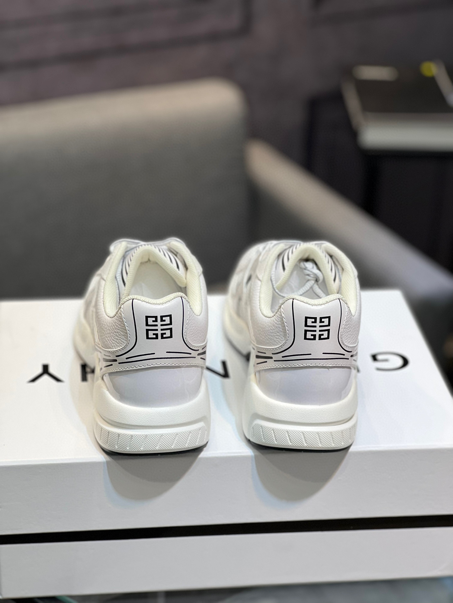 Givenchy Men's City Sport Sneakers in White Leather, Size 39-44 8 i1742485777964 7831 0 6