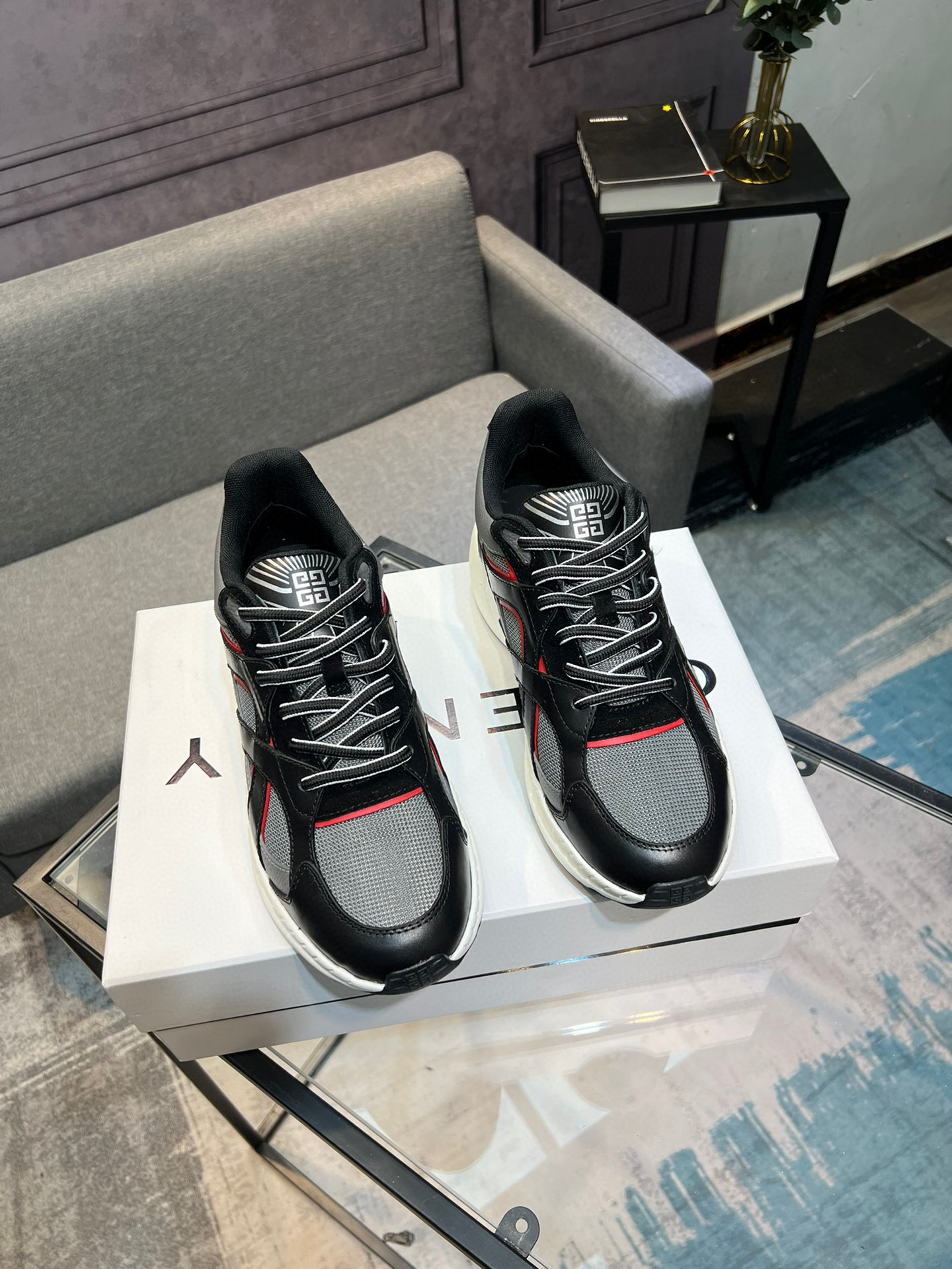 GIVENCHY Men's City Sport Sneakers in Leather and Mesh - Black/Grey 27 i1742485795314 164 0 3