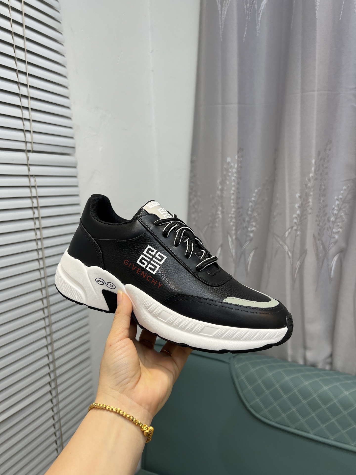 G I V E N C H Y Men's Black Leather Lace-Up Sneakers 6 i1742485943074 1187 0 4