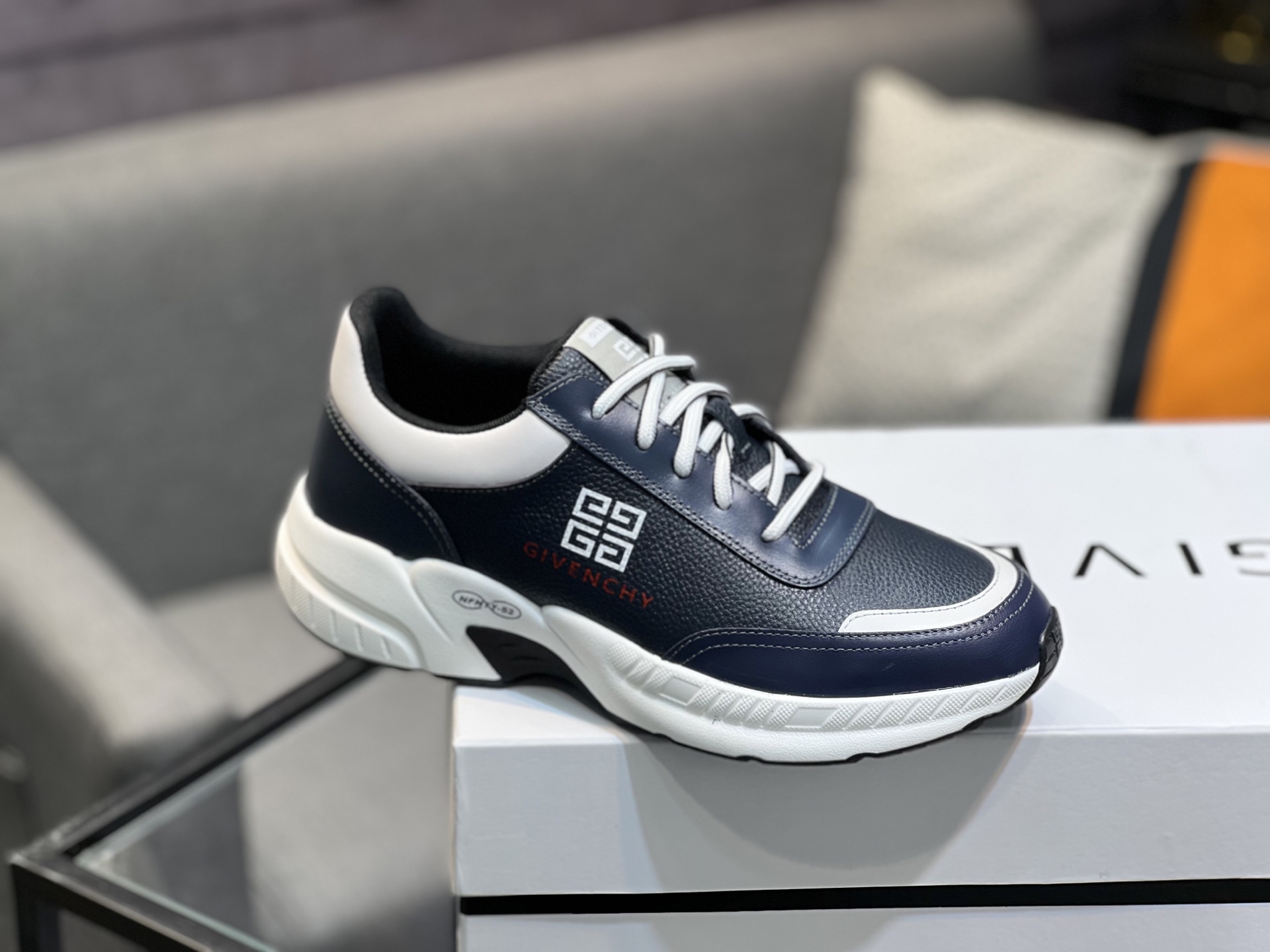 G I V E N C H Y Men's Leather Sneakers, Size 39-44, New Collection 10 i1742485992482 5441 0 8