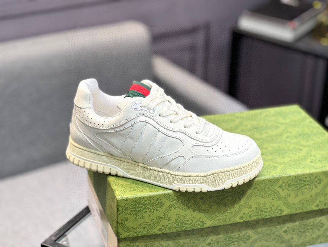 Gucci Basketball Style Sneakers with Interlocking G Detail - White Leather 10 i1742650887970 4512 0 8