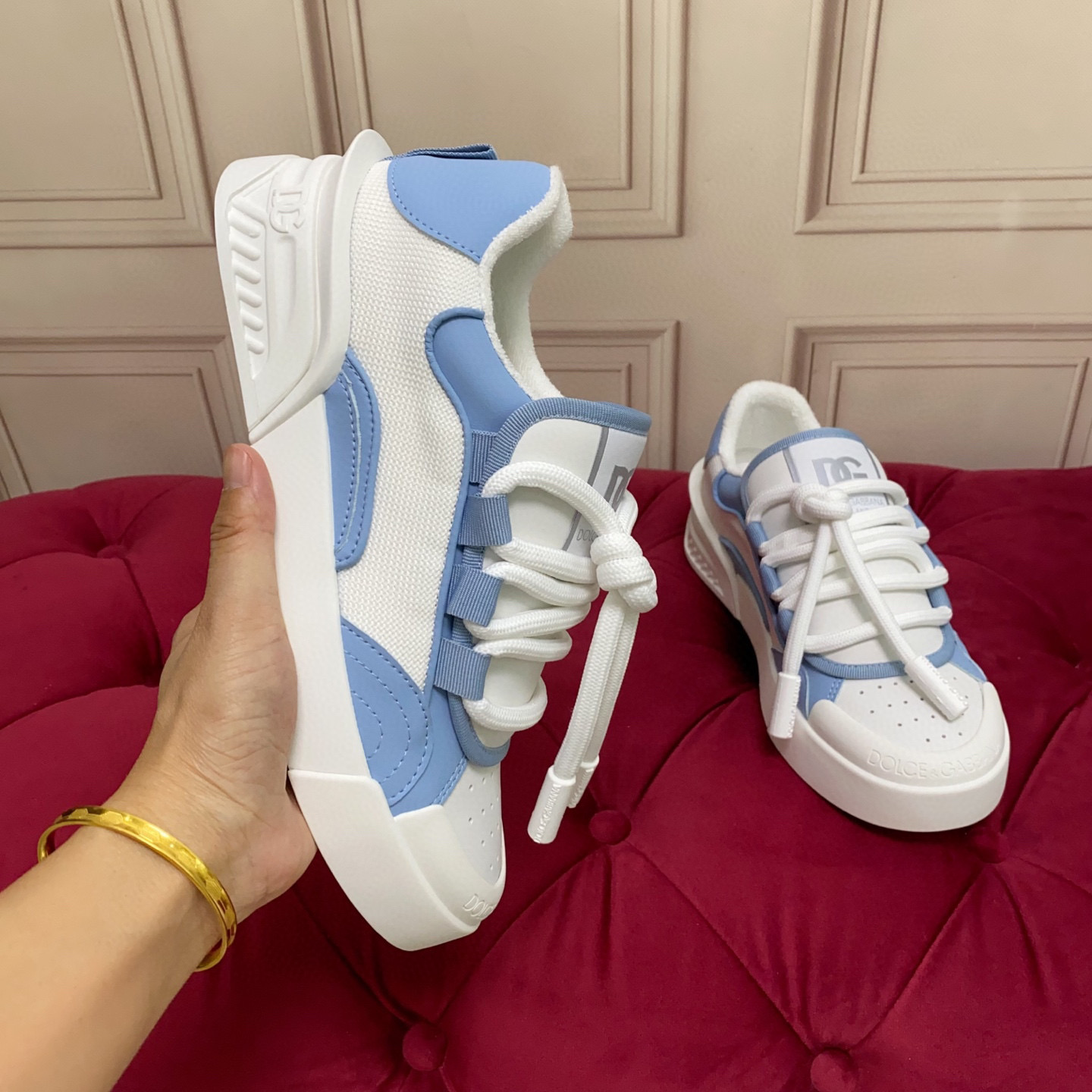 Dolce&Gabbana 2025 Luxury Leather Sneakers, Exquisite Craftsmanship, Blue/White 5 i1743522839677 5095 0 3