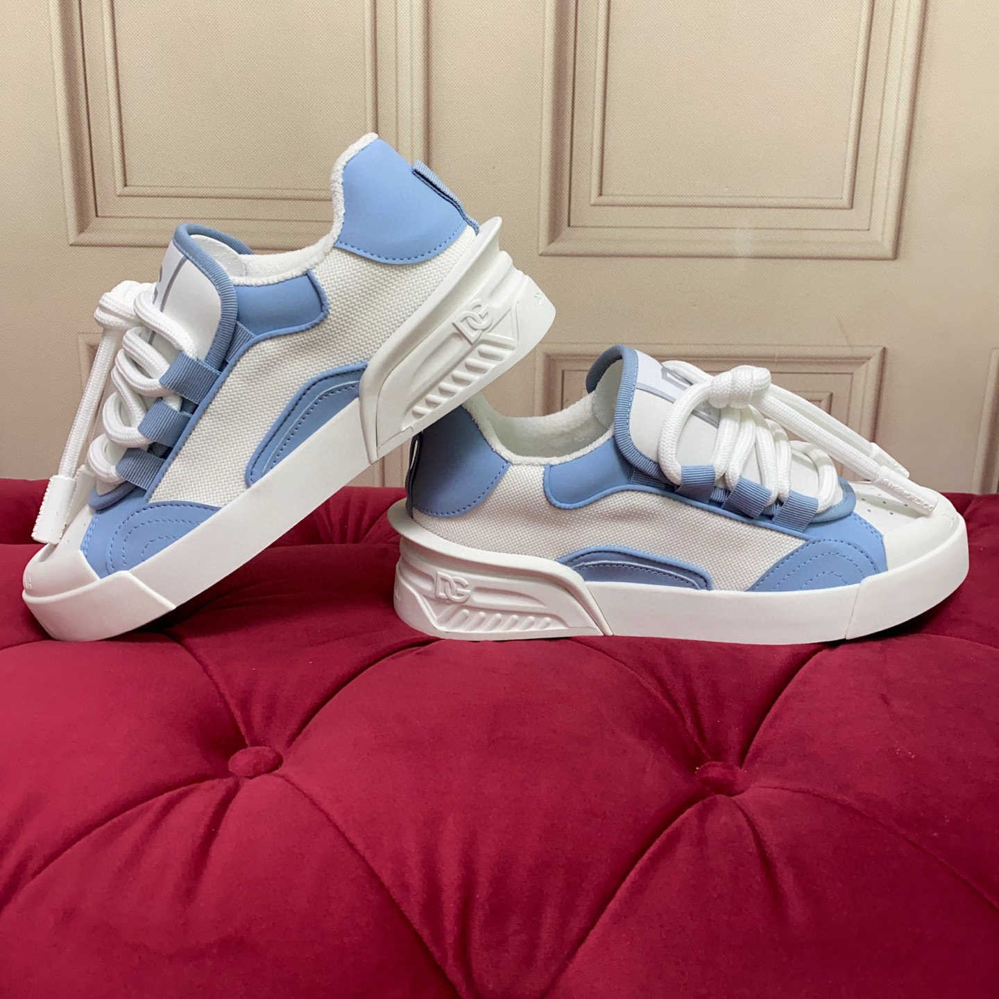 Dolce&Gabbana 2025 Luxury Leather Sneakers, Exquisite Craftsmanship, Blue/White 7 i1743522840419 4354 0 5