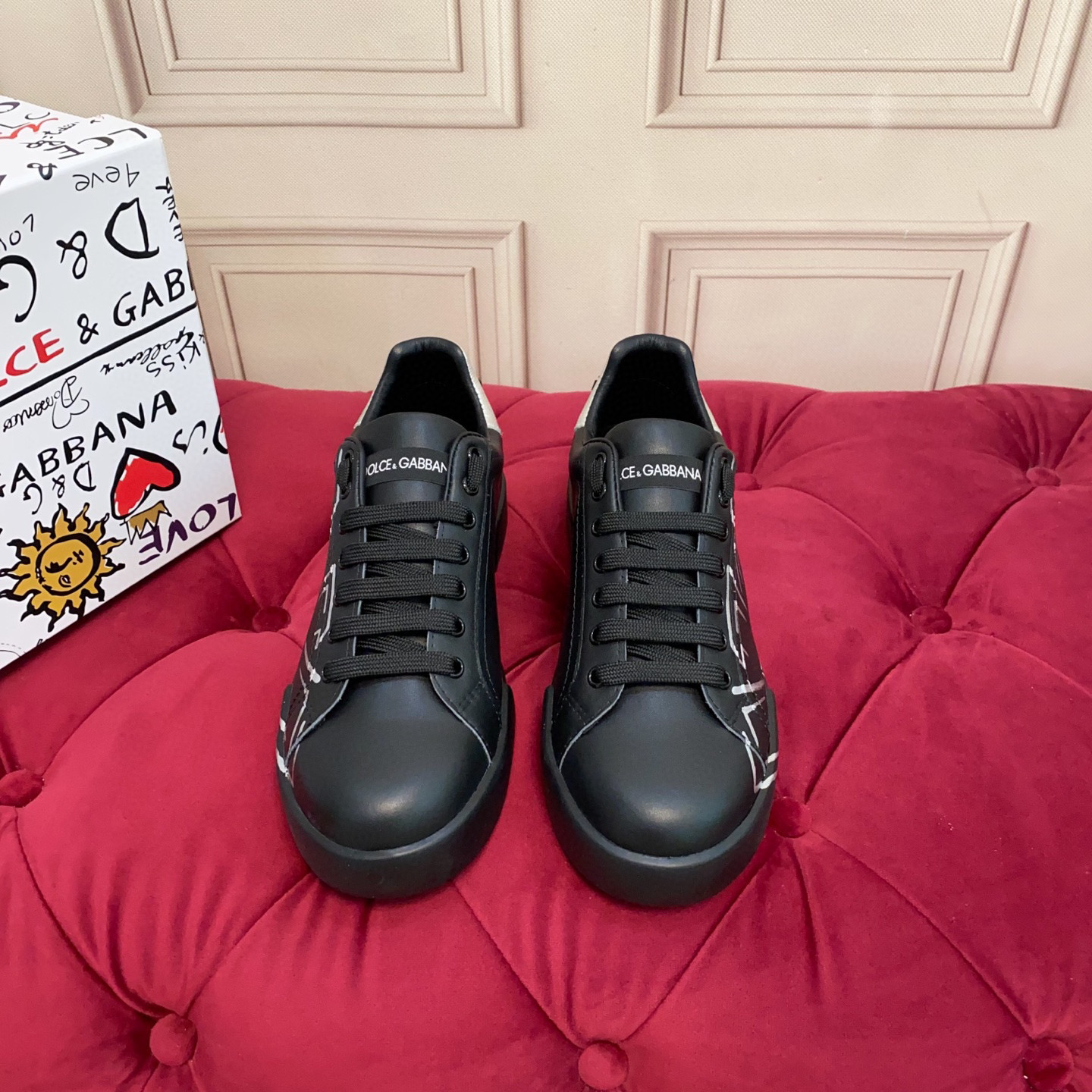 Dolce & Gabbana 2025 Leather Sneakers with Graphic Detail - Luxury Fashion Footwear 4 i1743522949453 3101 0 2