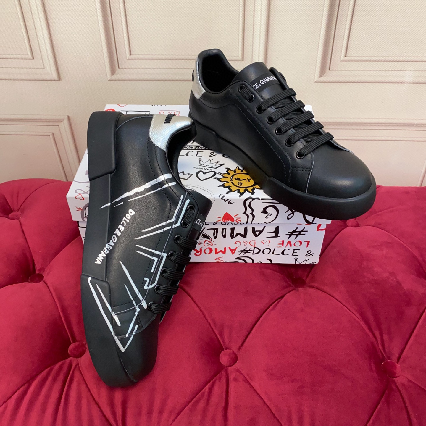 Dolce & Gabbana 2025 Leather Sneakers with Graphic Detail - Luxury Fashion Footwear 8 i1743522949454 8300 0 6