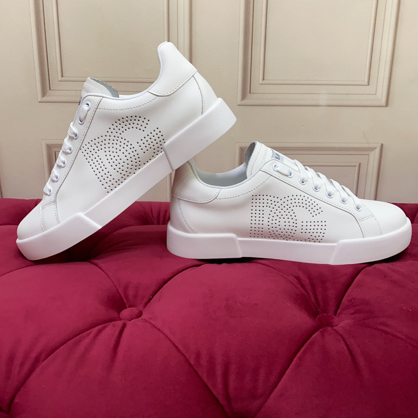 Dolce & Gabbana 2025 White Leather Sneakers with Perforated DG Logo - Luxury 7 i1743523027542 2002 0 5