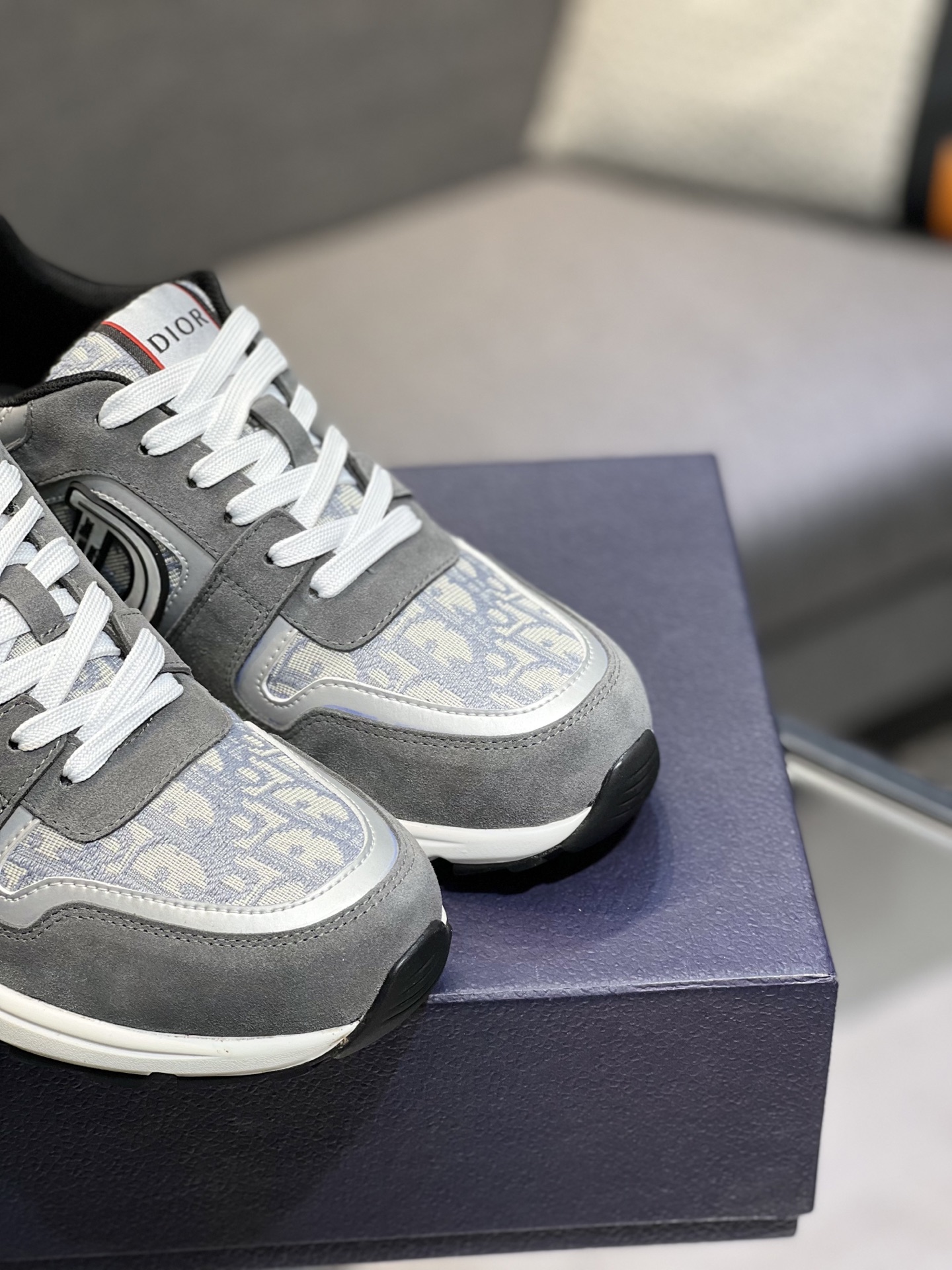Dior Men's Gray Fabric and Leather Runner Sneakers with Rubber Sole 9 i1743866547551 782 0 7