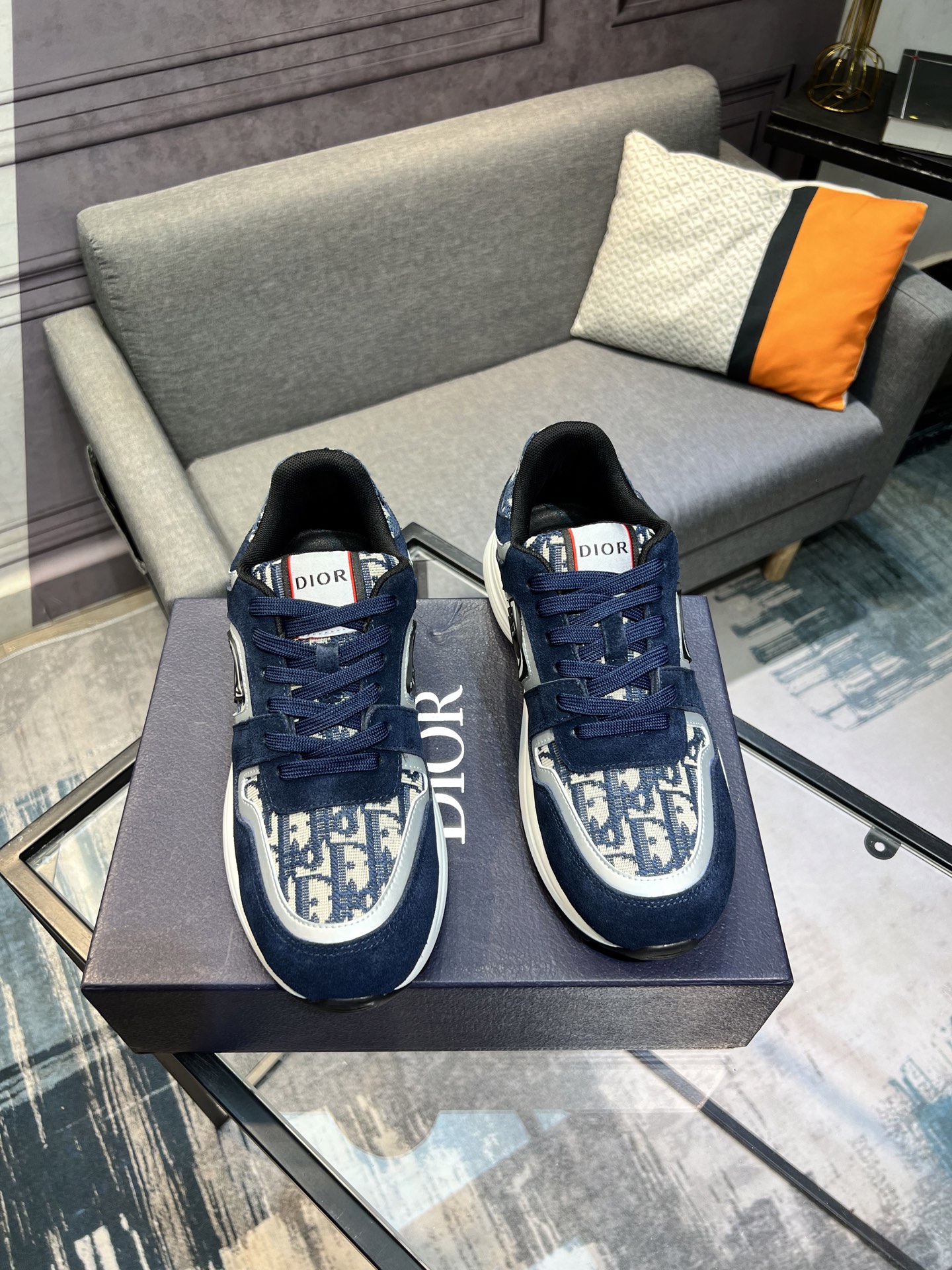 Dior Men's Blue Oblique Patterned Sneakers with Leather and Rubber Sole 5 i1743866717157 621 0 3