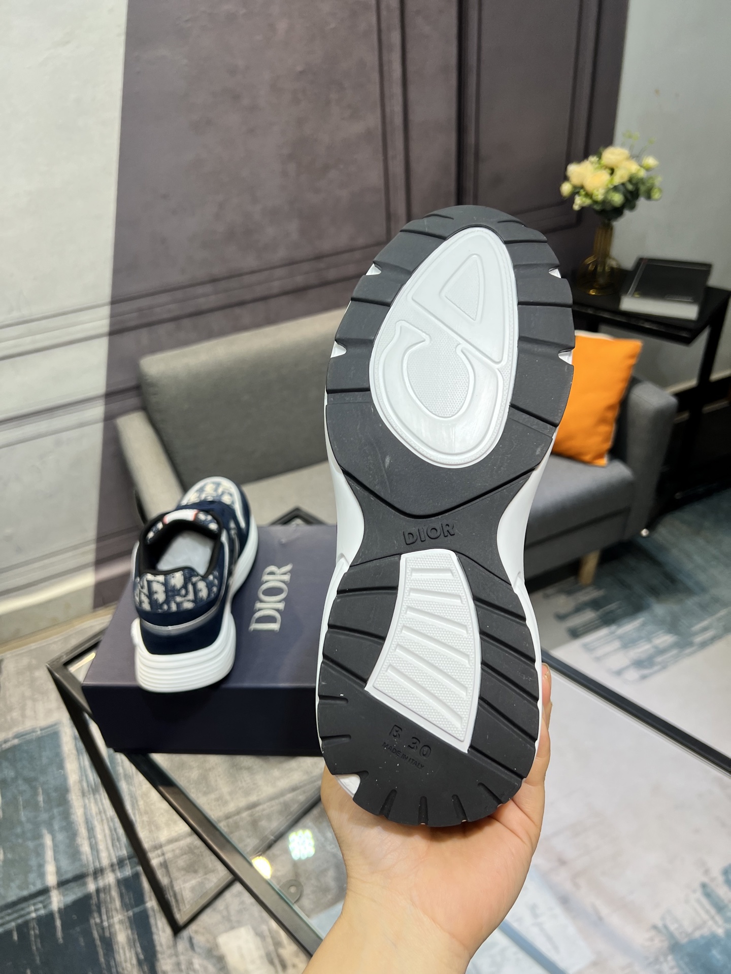 Dior Men's Blue Oblique Patterned Sneakers with Leather and Rubber Sole 7 i1743866718224 5484 0 5